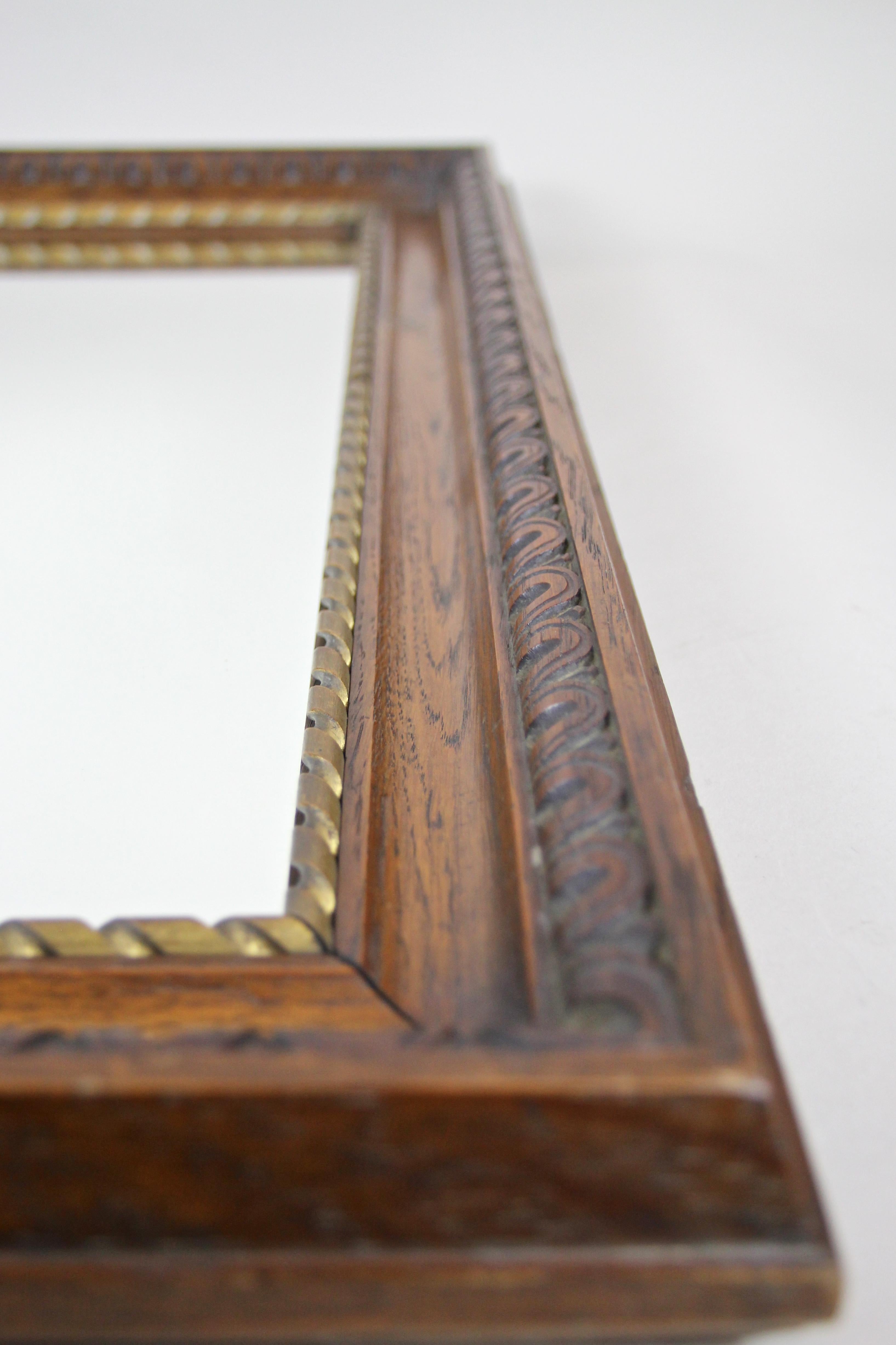 19th Century Wall Mirror Oakwood with Twisted Golden Bar, Austria, circa 1890 For Sale 3