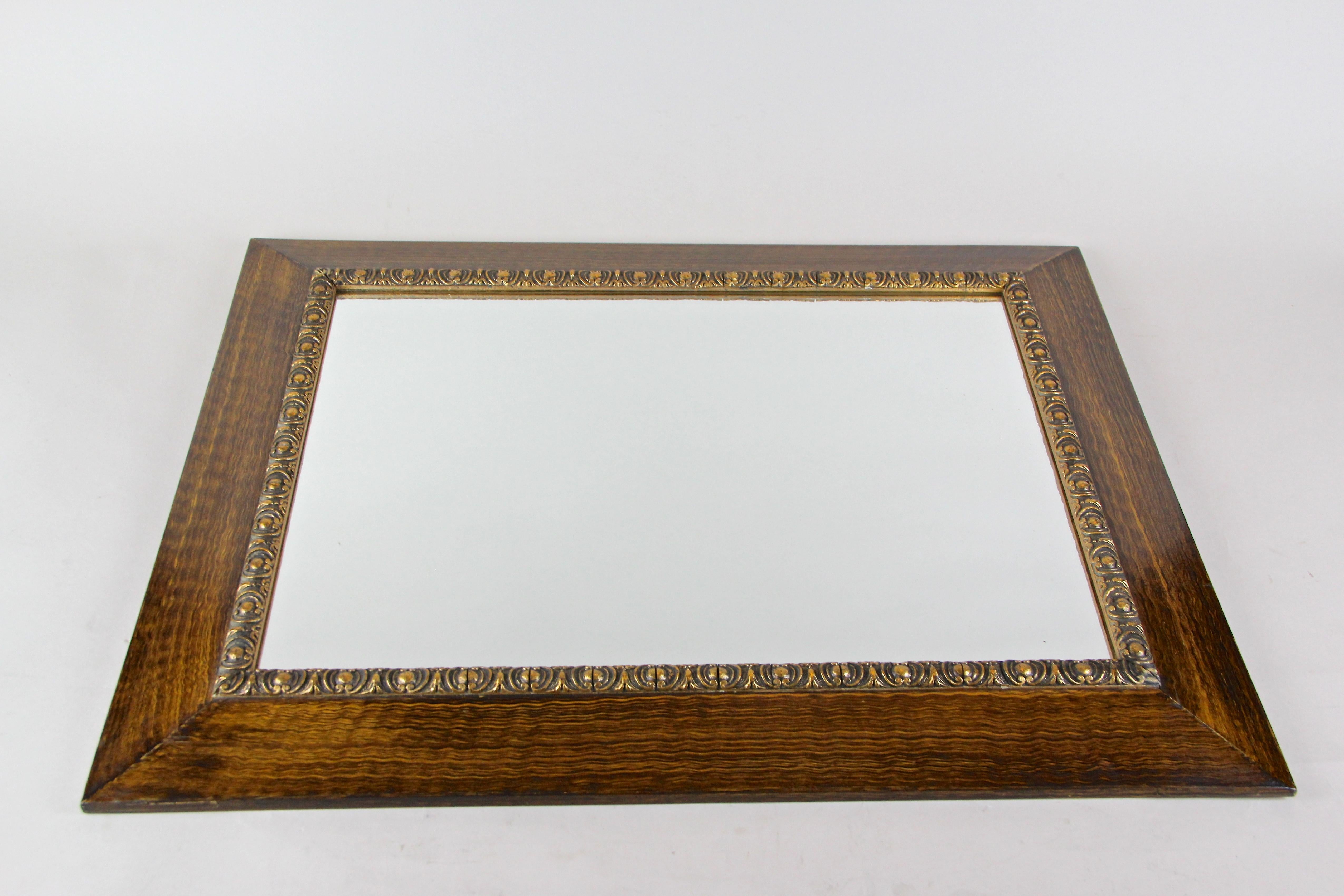 19th Century Wall Mirror with Gilt Stucco Bars, Glazed, Austria, circa 1880 For Sale 3