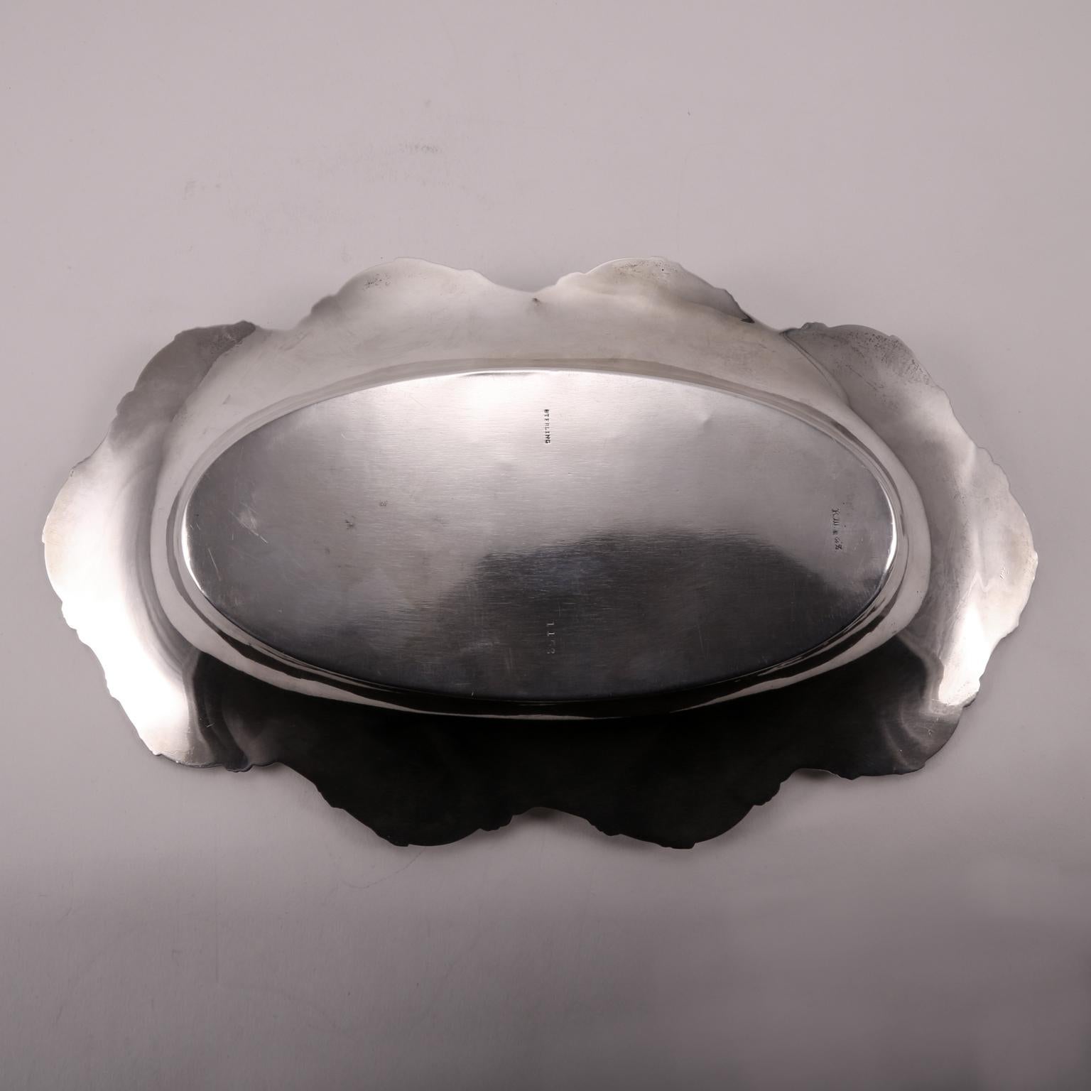 19th Century Wallace Sons Sterling Silver Oval Bowl Decorated with Flowers For Sale 6