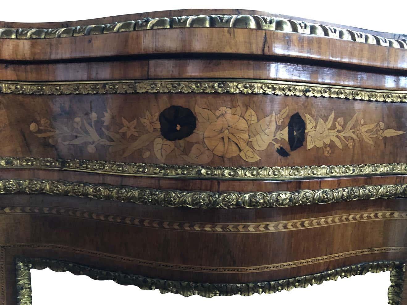19th Century Walnut and Floral Marquetry Credenza For Sale 4
