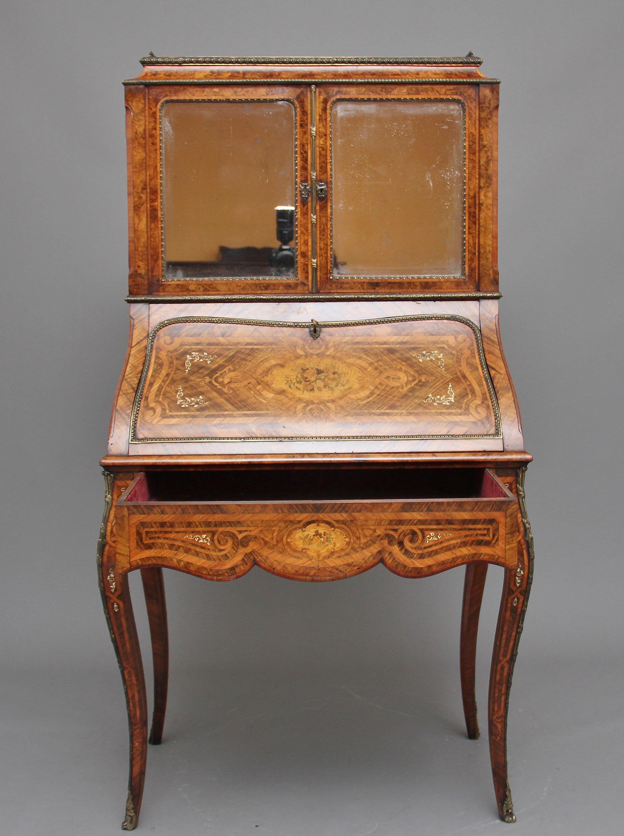 19th Century Walnut and Kingwood Bureau De Dame For Sale 5