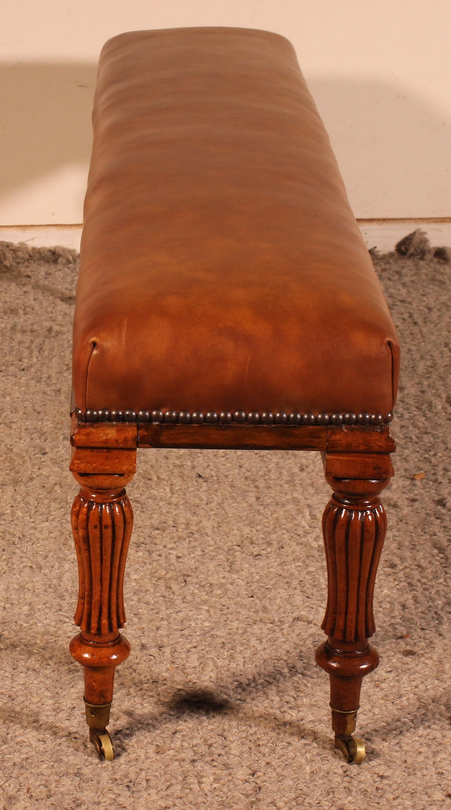 19th Century Walnut Bench Covered with a Cognac Leather 4