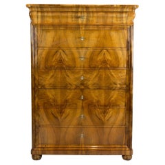 Chiffonnier Biedermeier / Commode haute en noyer du 19ème siècle