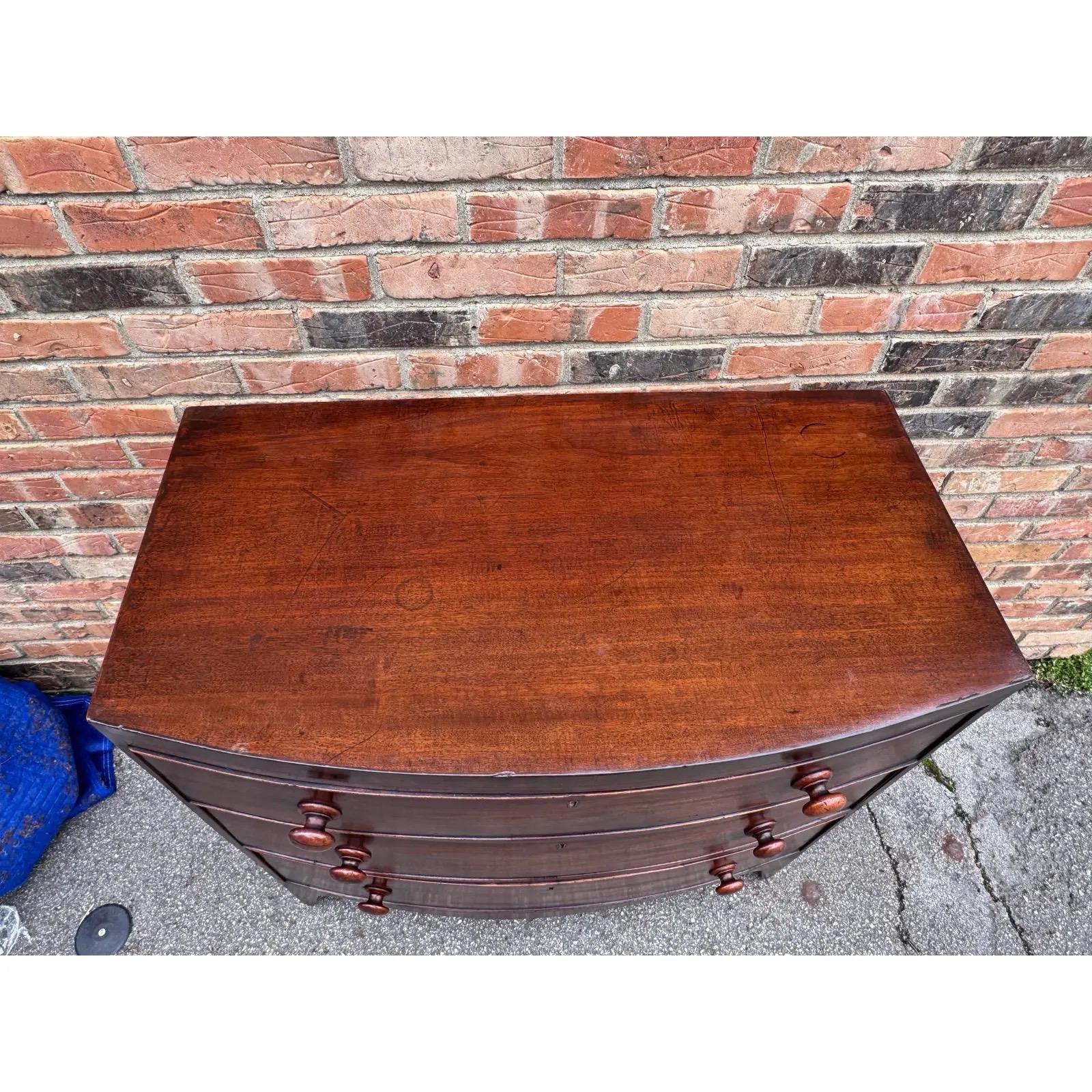 19th Century Walnut Bowfront Chest In Good Condition For Sale In Nashville, TN