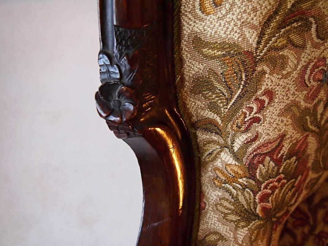 Hand-Carved 19th Century Walnut Carved Armchair Bergère