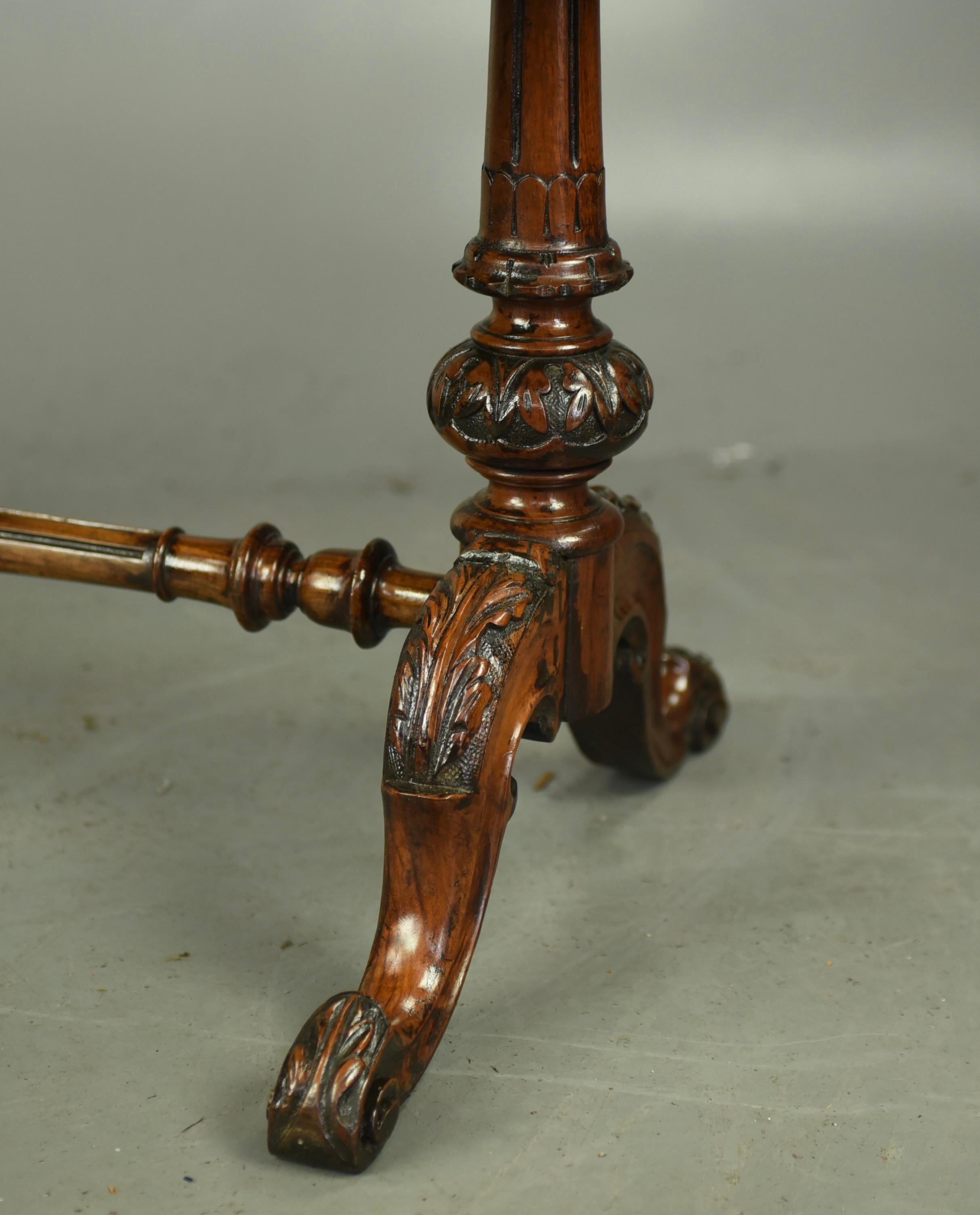 Mid-19th Century 19th century walnut coffee table For Sale