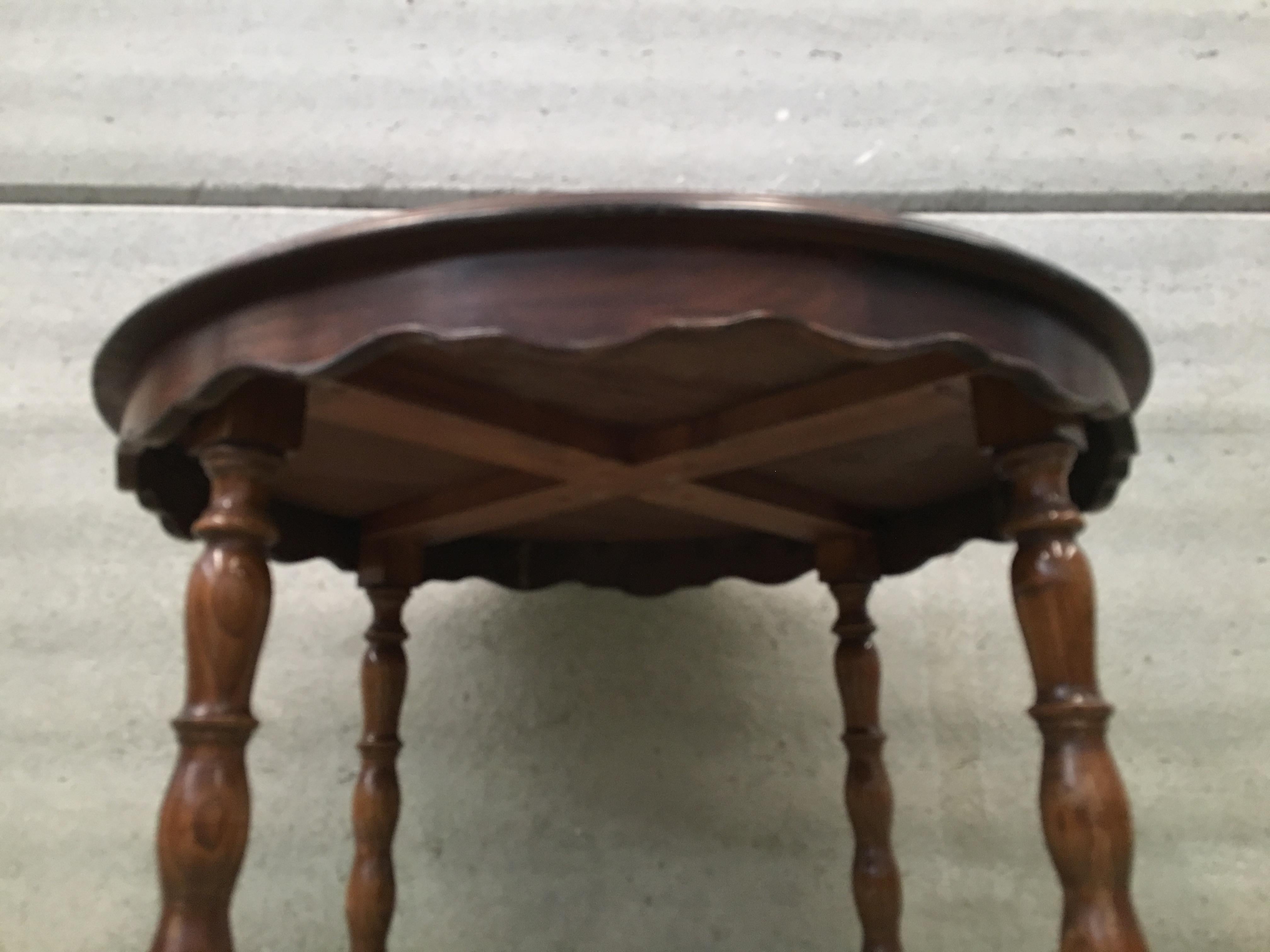 19th Century Walnut Coffee Table with Carved Legs and Glass Top In Good Condition In Miami, FL