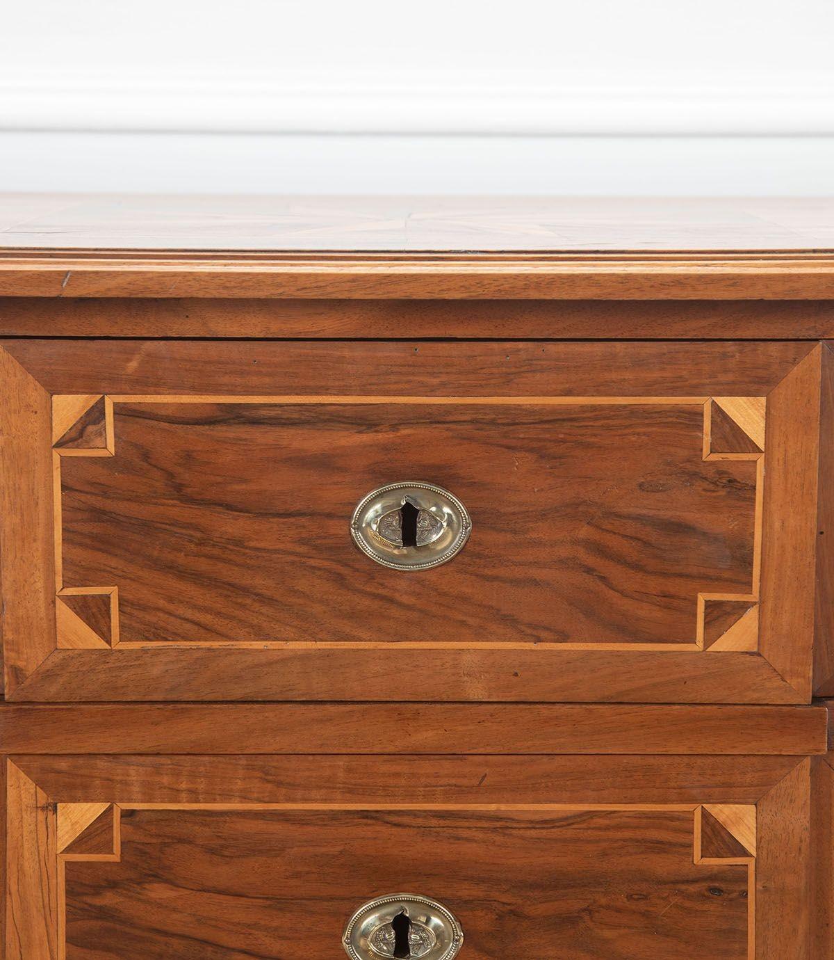 19th Century Walnut Commode from Alsace For Sale 5