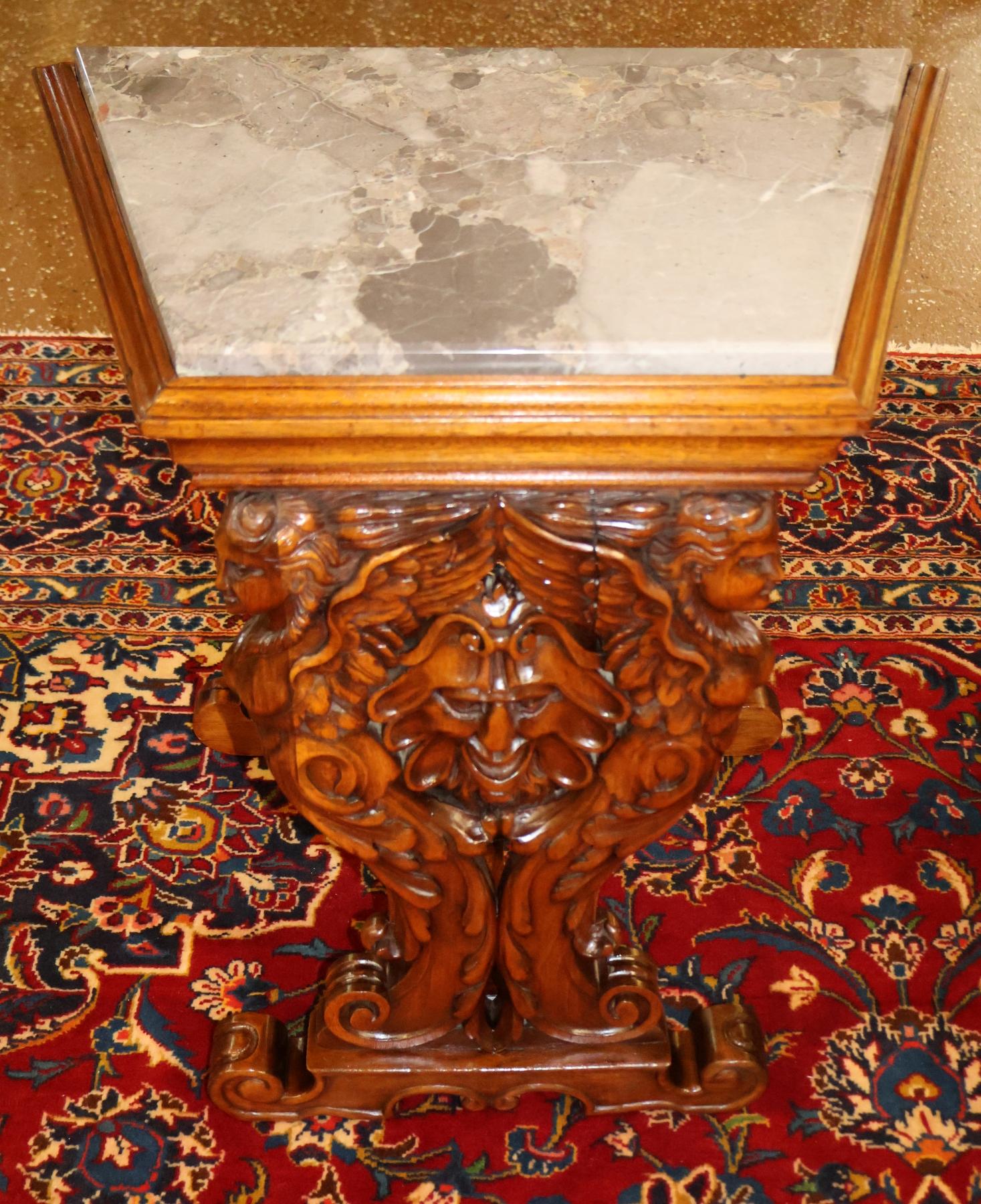 19th Century Walnut Figural Renaissance Revival Italian Marble Top End Tables en vente 5