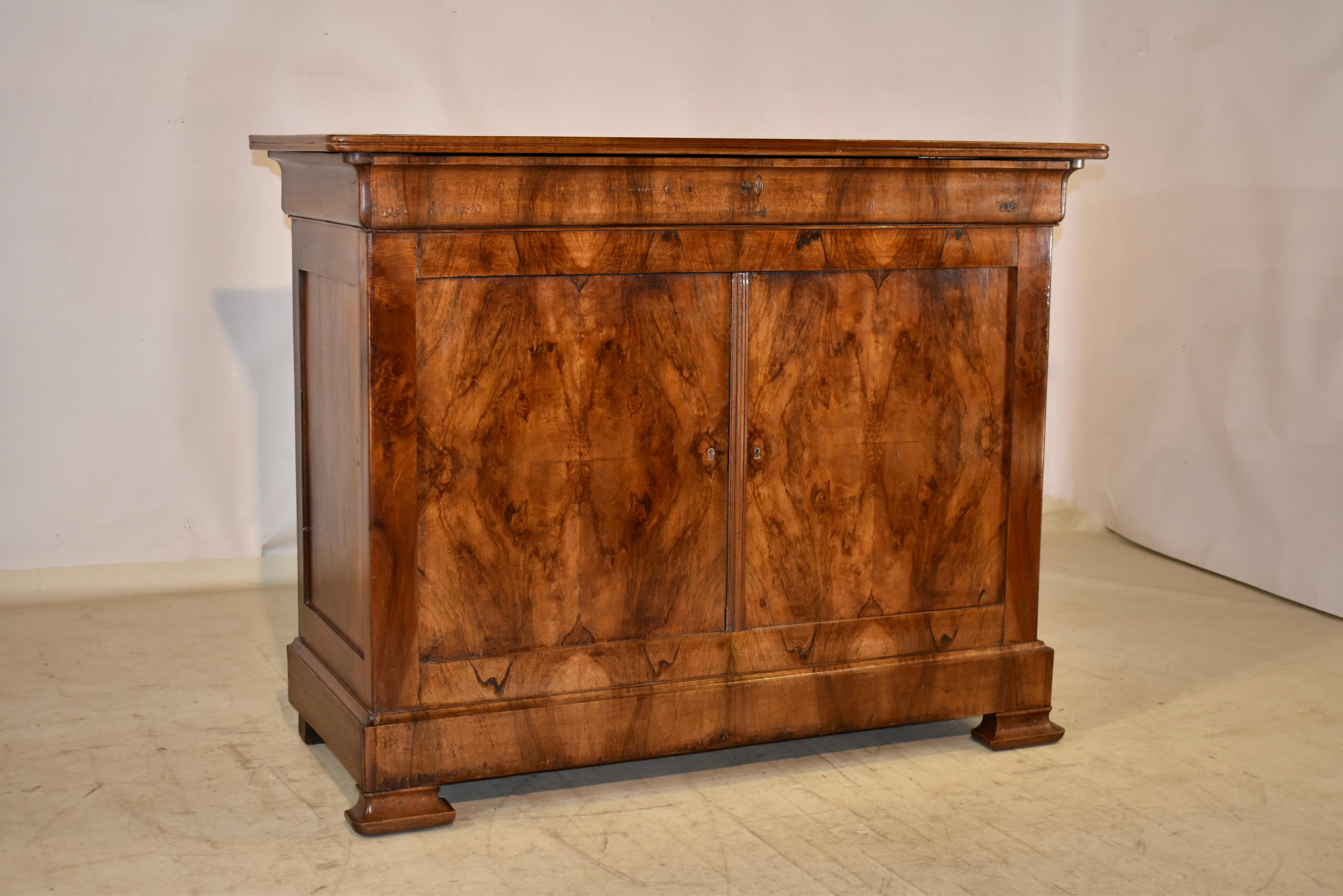 19th Century Walnut Louis Philippe Buffet For Sale 1