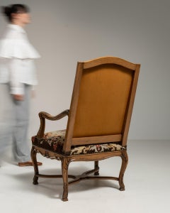 19th Century Walnut Louis XV Throne Armchair with Gobelin Upholstery