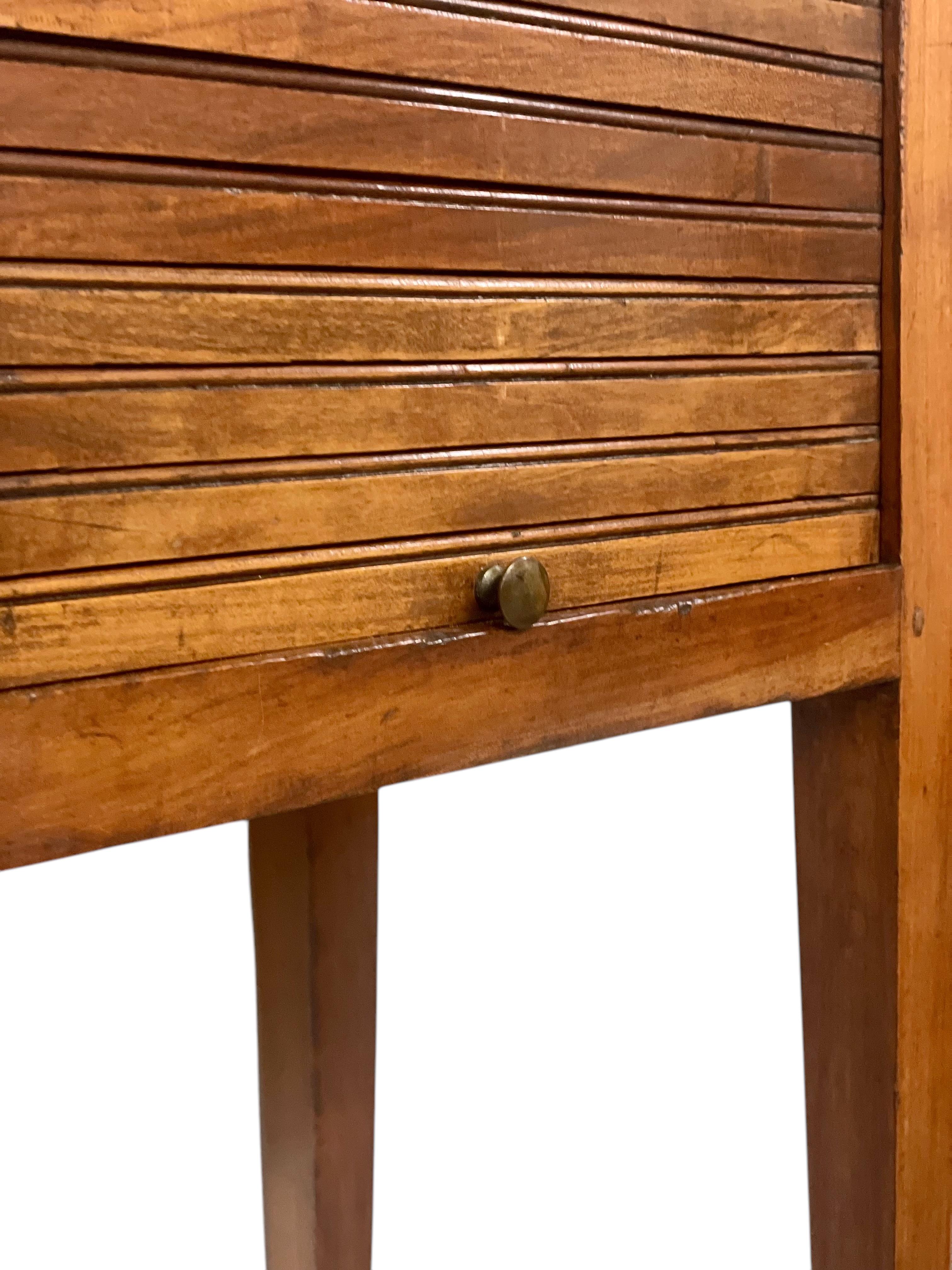 19th Century Louis XVI Walnut Side Table For Sale 1