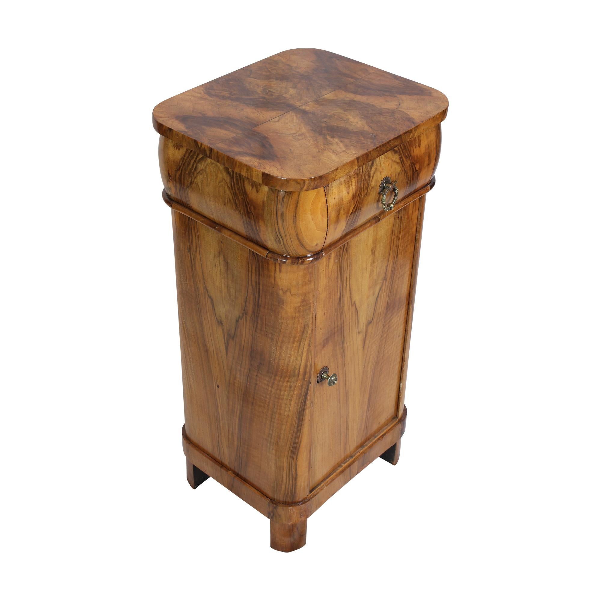 Polished 19th Century Walnut Nightstand or Pillar Cabinet For Sale