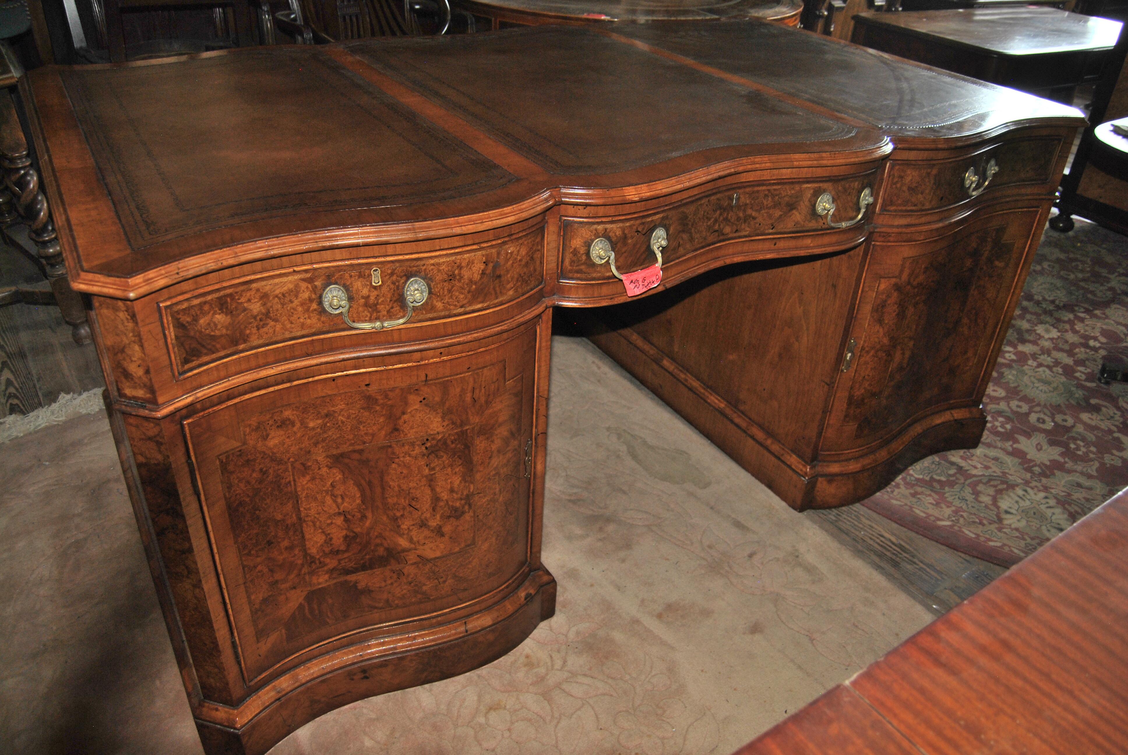 19th Century Walnut Partners Desk For Sale 3