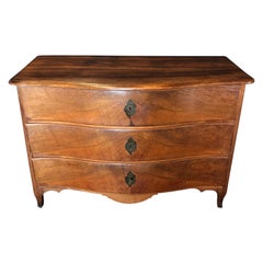 19th Century Walnut Serpentine Bombay Style Chest of Drawers