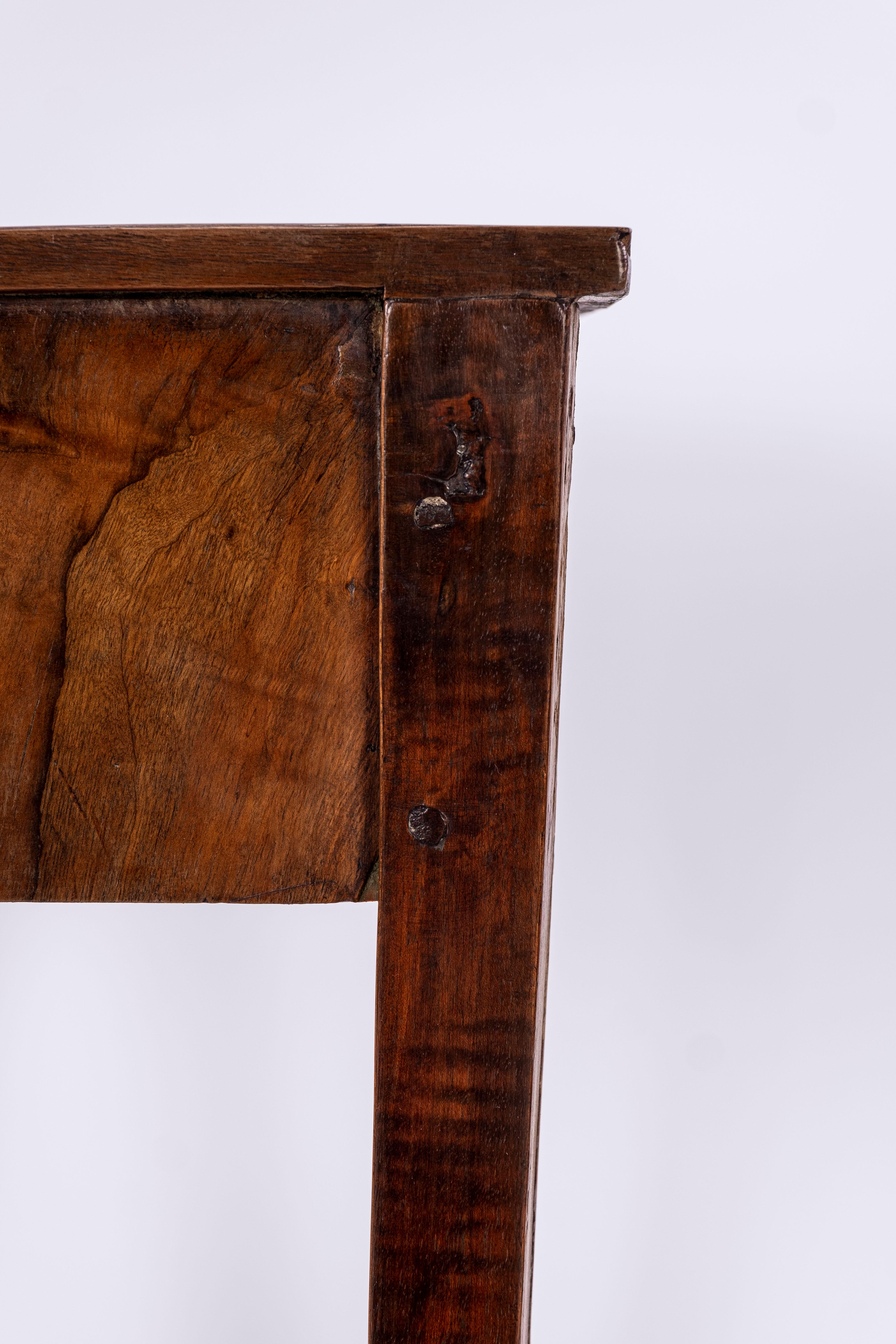 19th Century Walnut Side Table For Sale 3