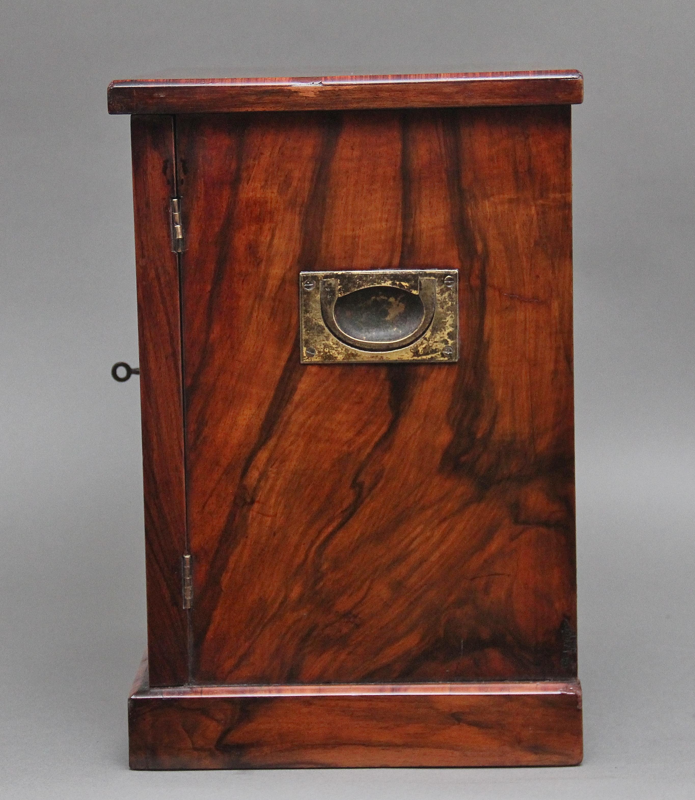 19th Century walnut table cabinet For Sale 5