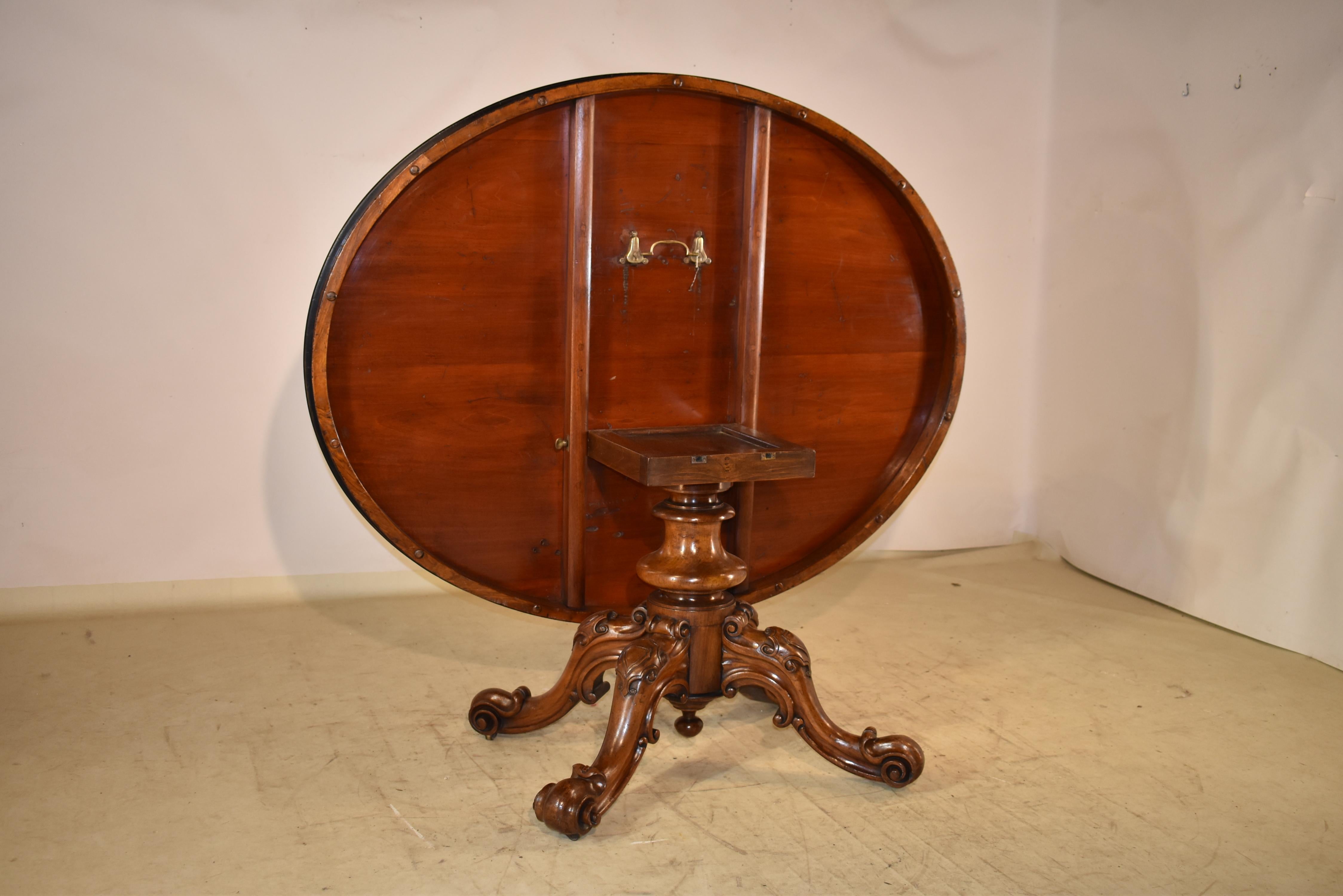 19th Century Walnut Tilt- Top Breakfast Table For Sale 1
