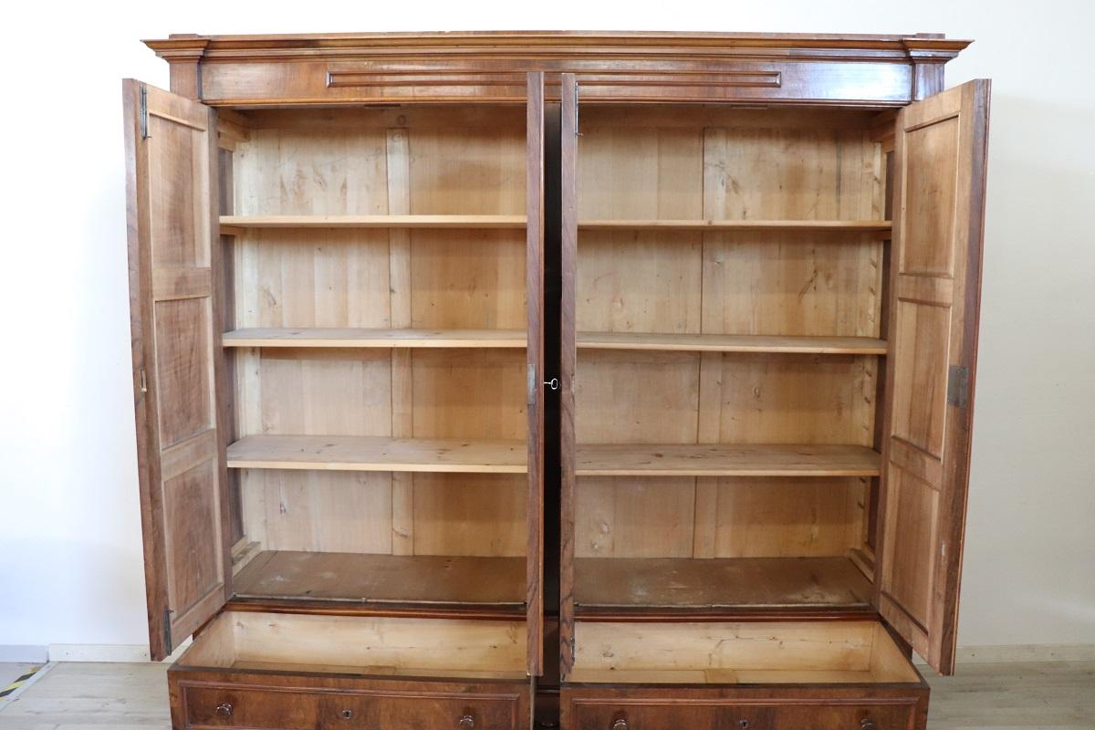 19th Century Walnut Wood Antique Large Wardrobe Four Doors 3