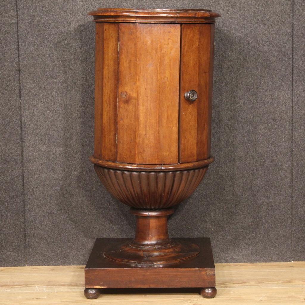 19th Century Walnut Wood Marble Top Genoese Antique Goblet Side Table, 1820 For Sale 4