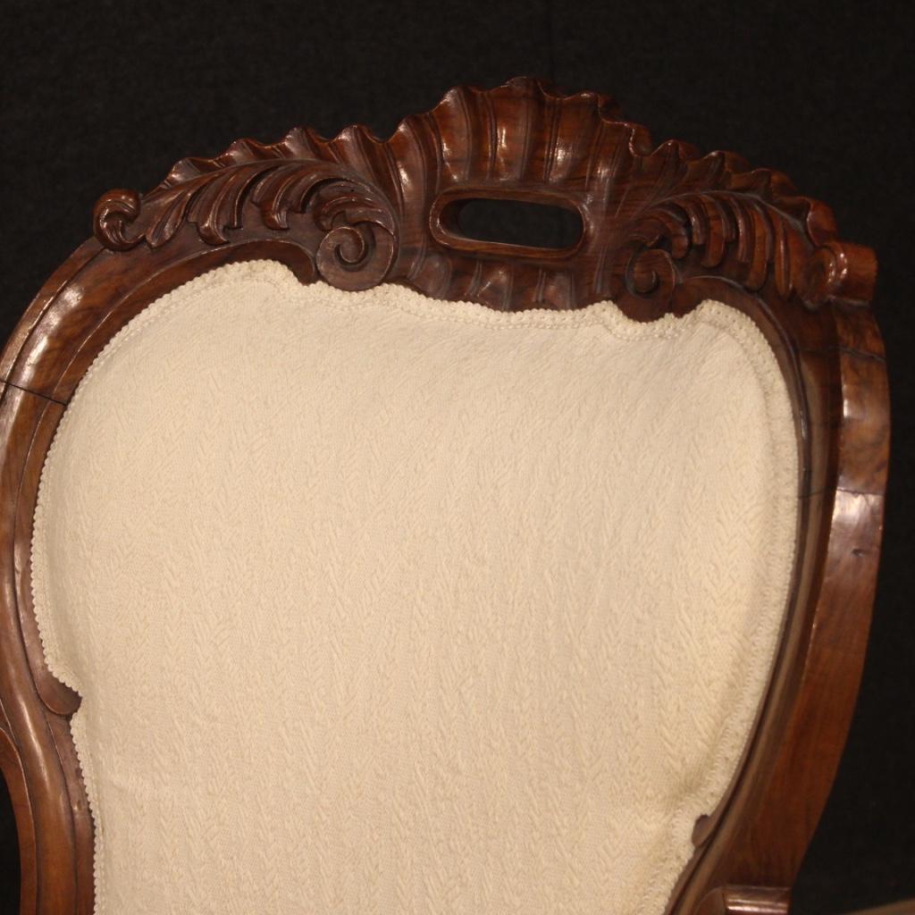 Italienische Sofakommode aus Nussbaumholz und weißem Stoff aus dem 19. Jahrhundert, 1880 6