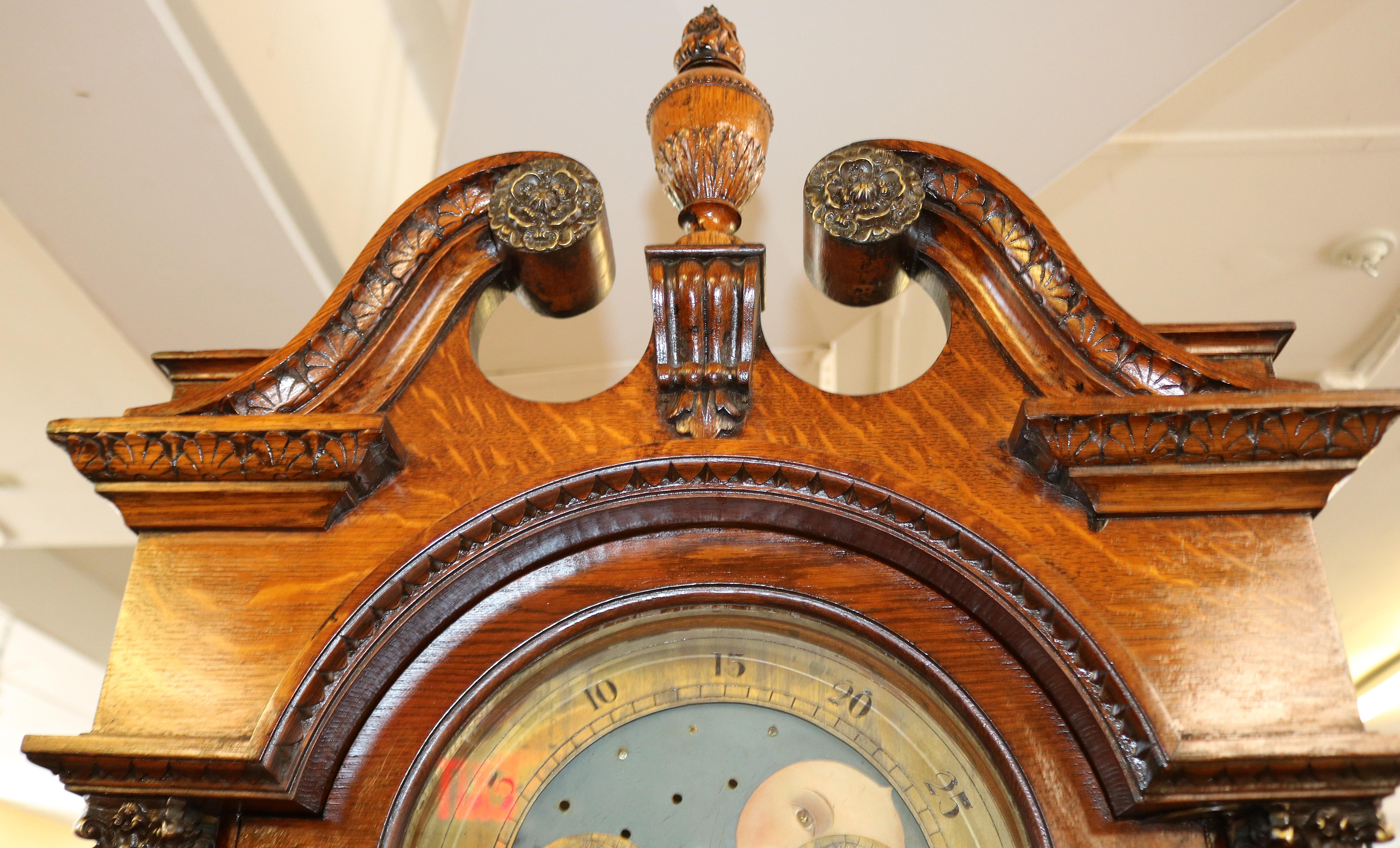 Horloge de grand-père Walter Durfee du 19ème siècle en chêne tigré à motif tigré avec 42 grands boîtiers en vente 9
