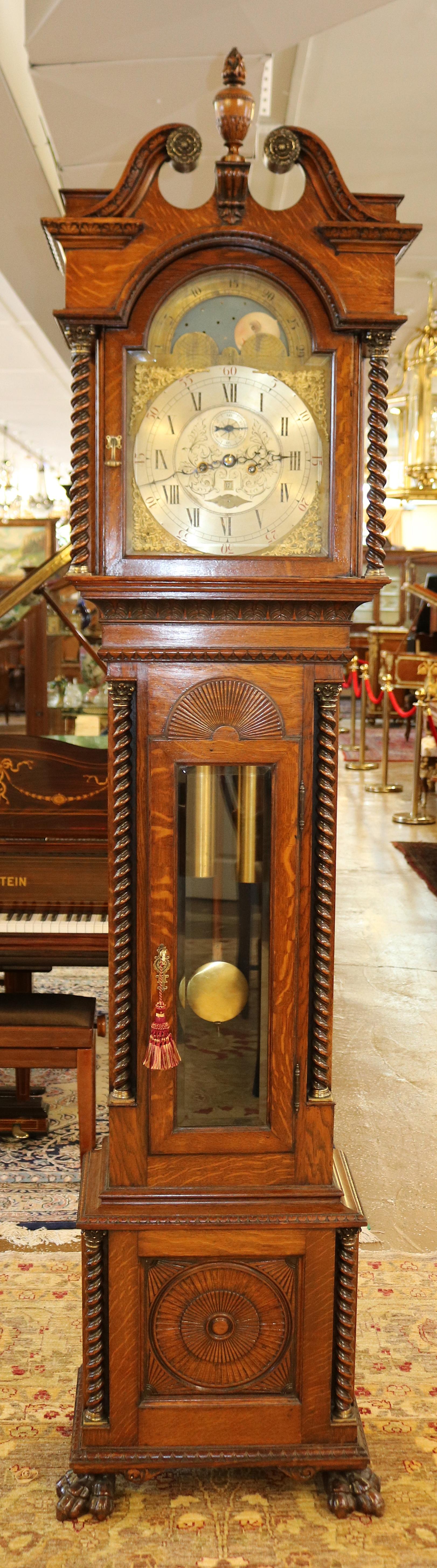 Horloge de grand-père Walter Durfee du 19ème siècle en chêne tigré à motif tigré avec 42 grands boîtiers

Dimensions : 99