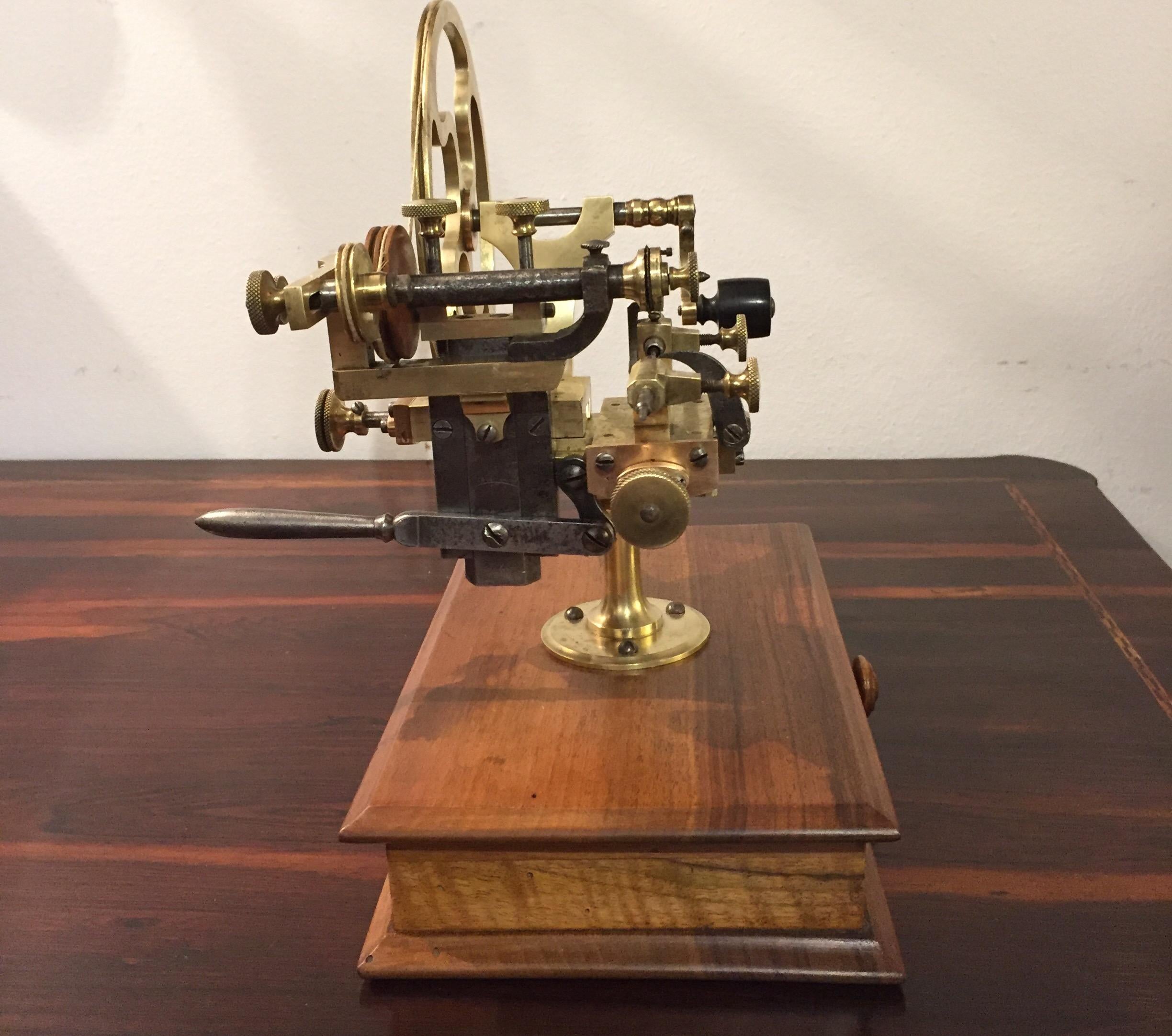 19. Jahrhundert Uhrmacherzahnrad Abrundungswerkzeug Wunderkammern Instrument 11