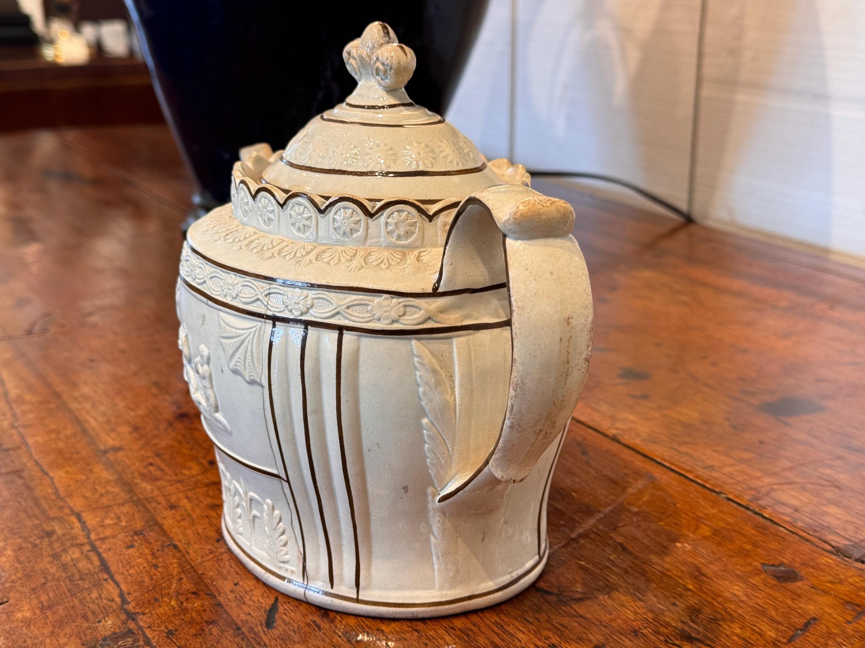 Teiera Wedgewood del XIX secolo in vendita 2