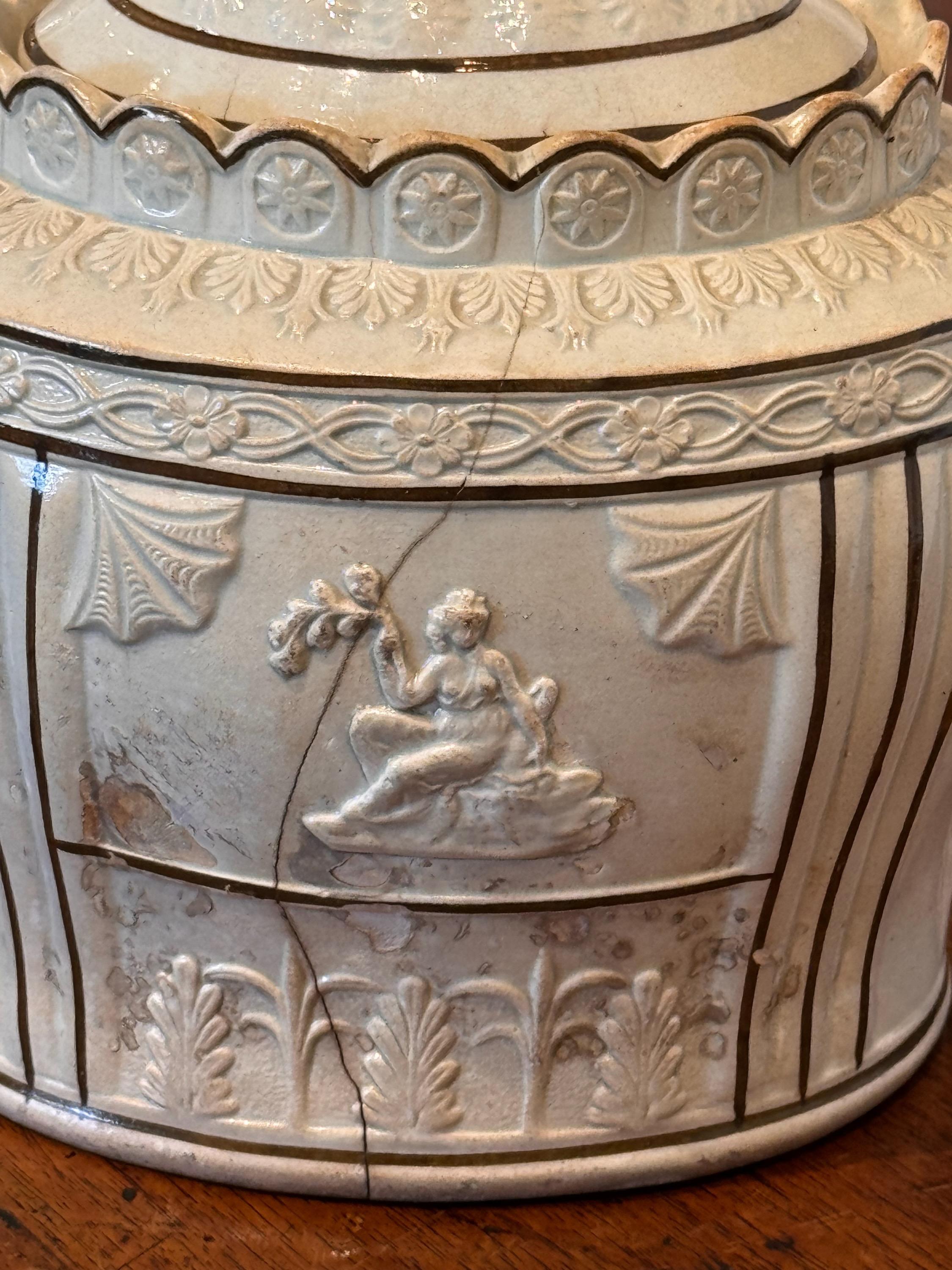 Teiera Wedgewood del XIX secolo in vendita 3