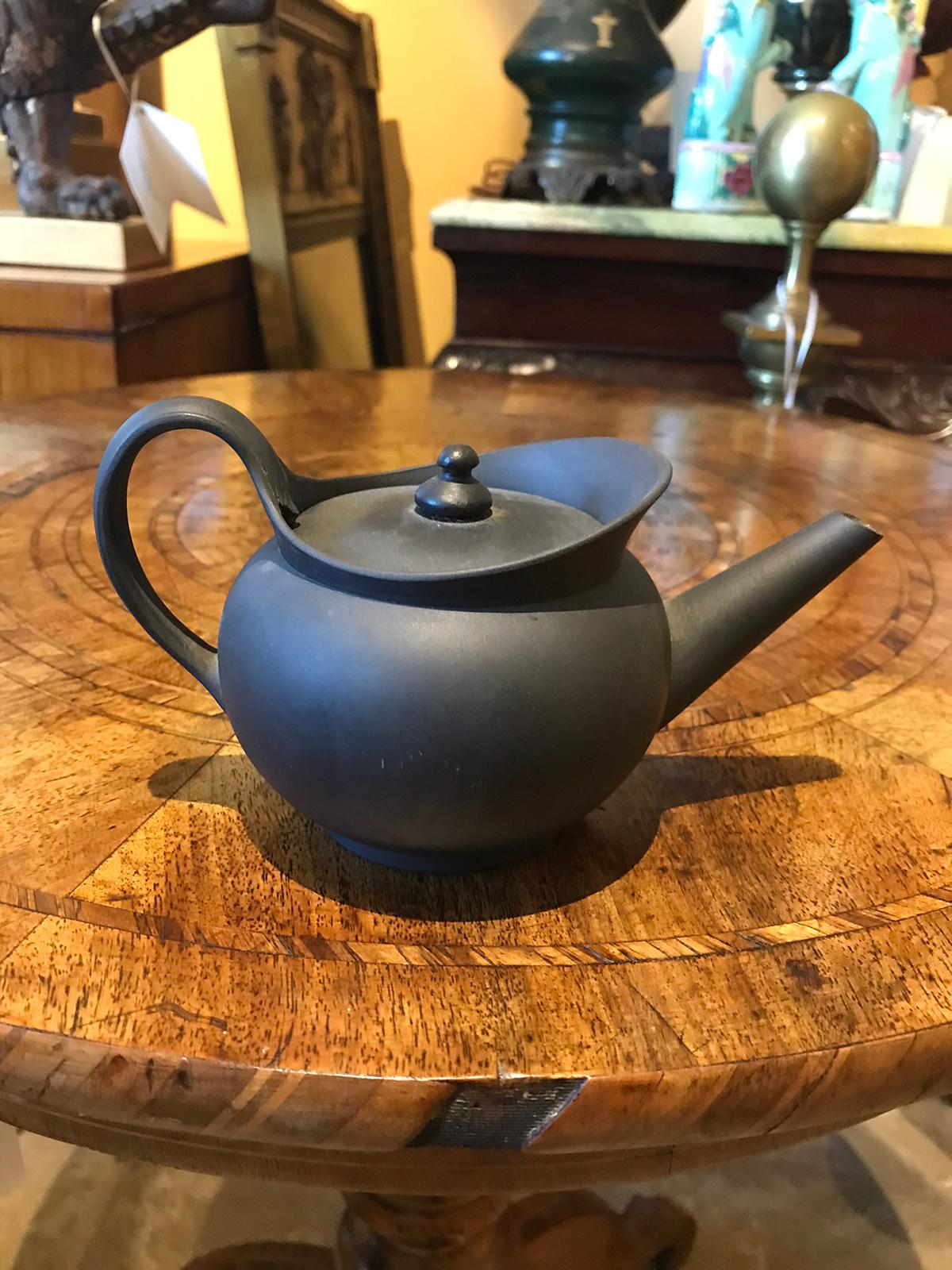 19th Century Wedgwood Basalt Teapot with Handle, Marked For Sale 5