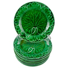 19th Century Wedgwood Green Glazed Majolica Cabbage Leaf and Basketweave Plate 