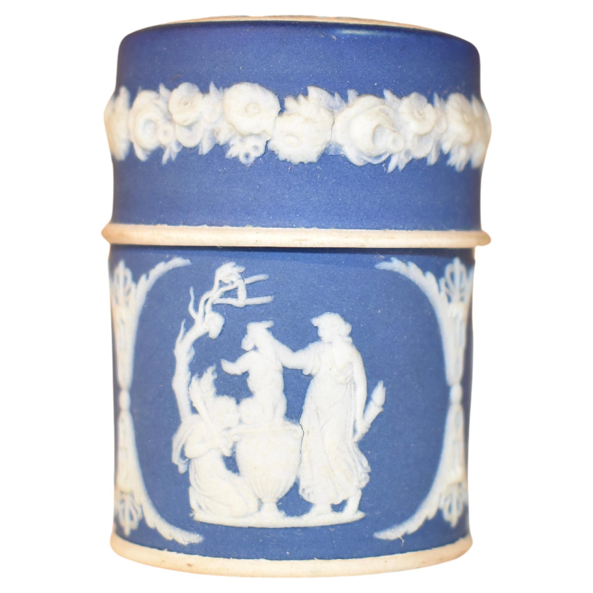 How can you tell if Wedgwood is real?