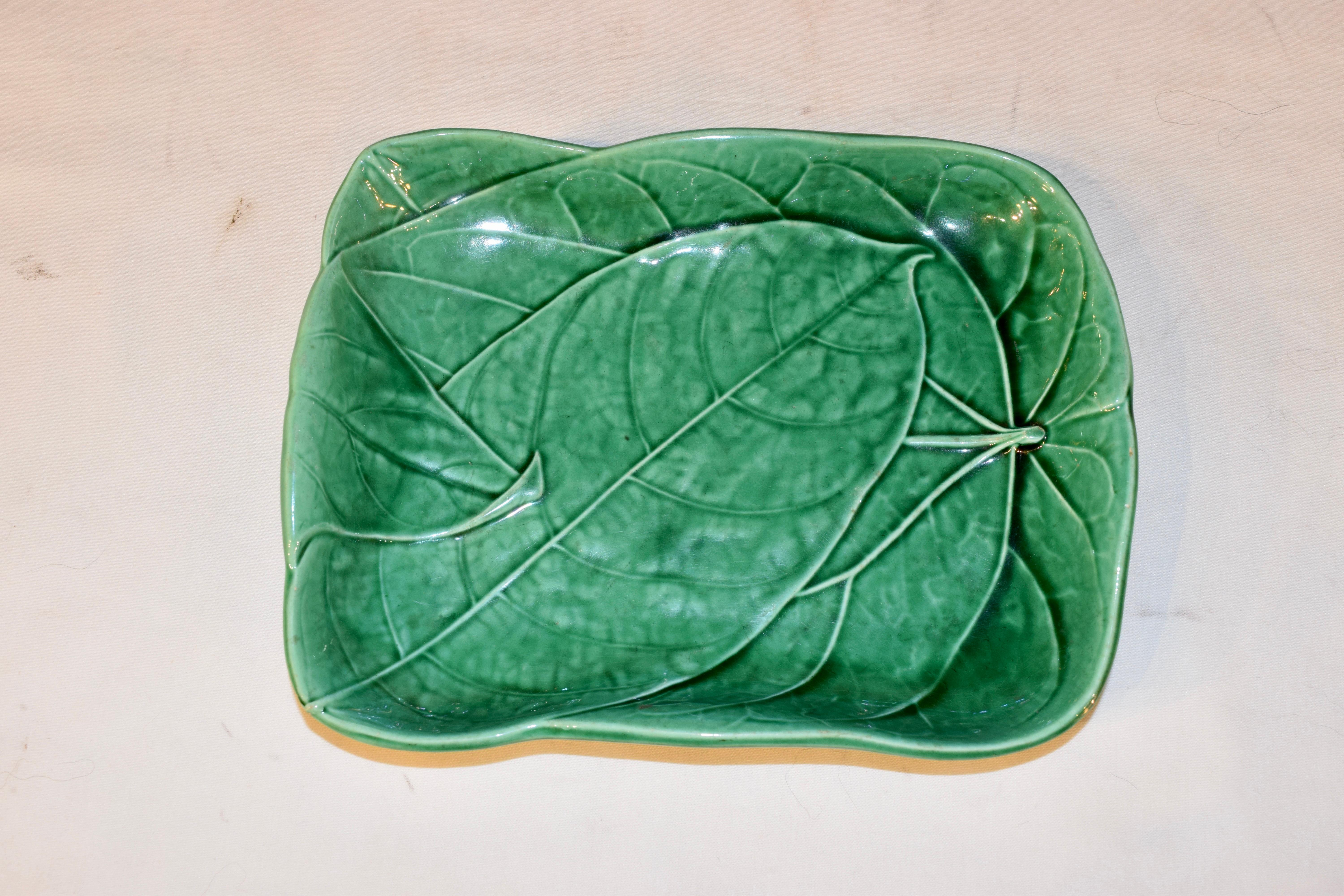 Plato de hojas de Wedgwood del siglo XIX en venta 1