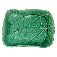 19th Century Wedgwood Leaf Dish