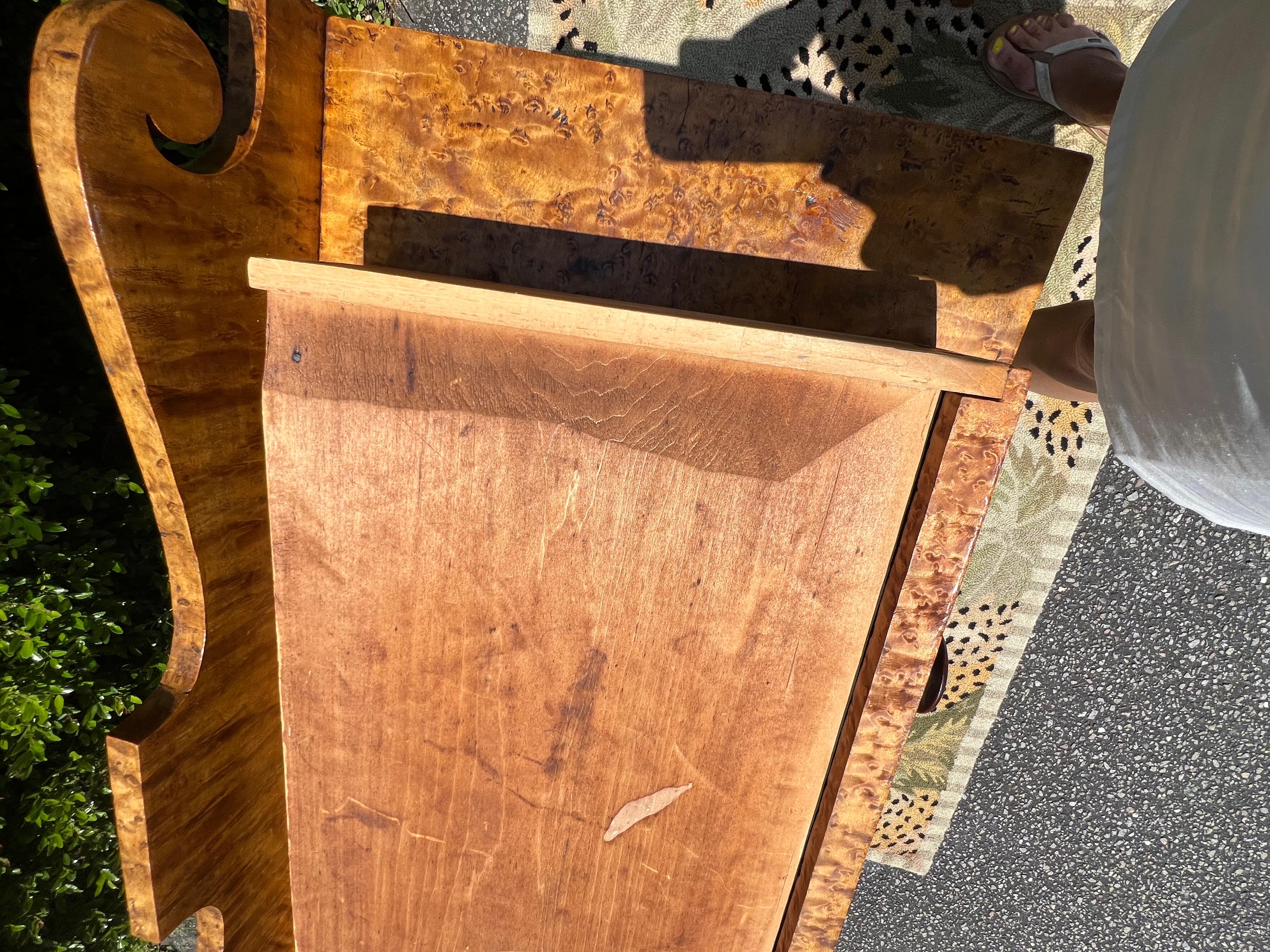 19th Century Well Figured Tiger Maple Desk With Chair - a Set of 2 For Sale 2