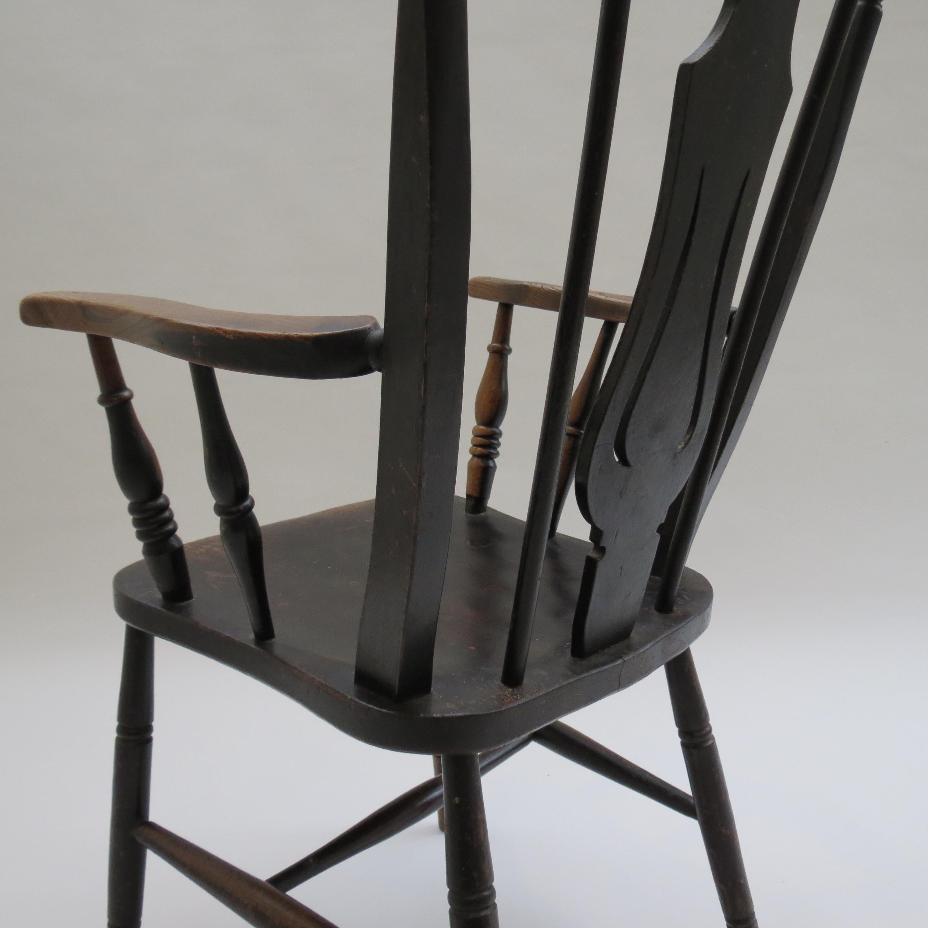 19ème siècle  Chaise Welsh Elm Folk Farmhouse en vente 2