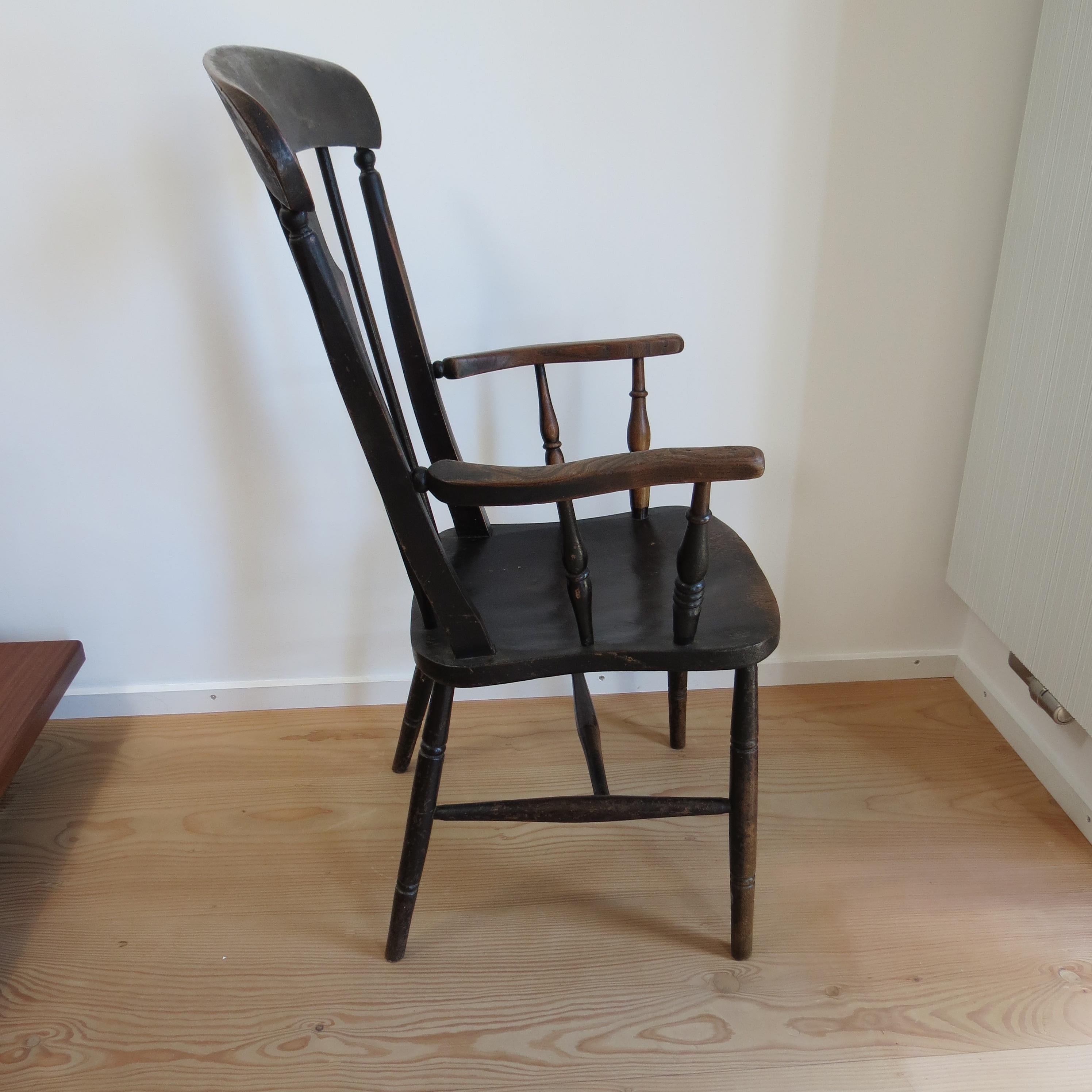 19ème siècle  Chaise Welsh Elm Folk Farmhouse en vente 1
