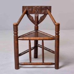Sillón de esquina de roble de estilo popular galés o inglés del siglo XIX