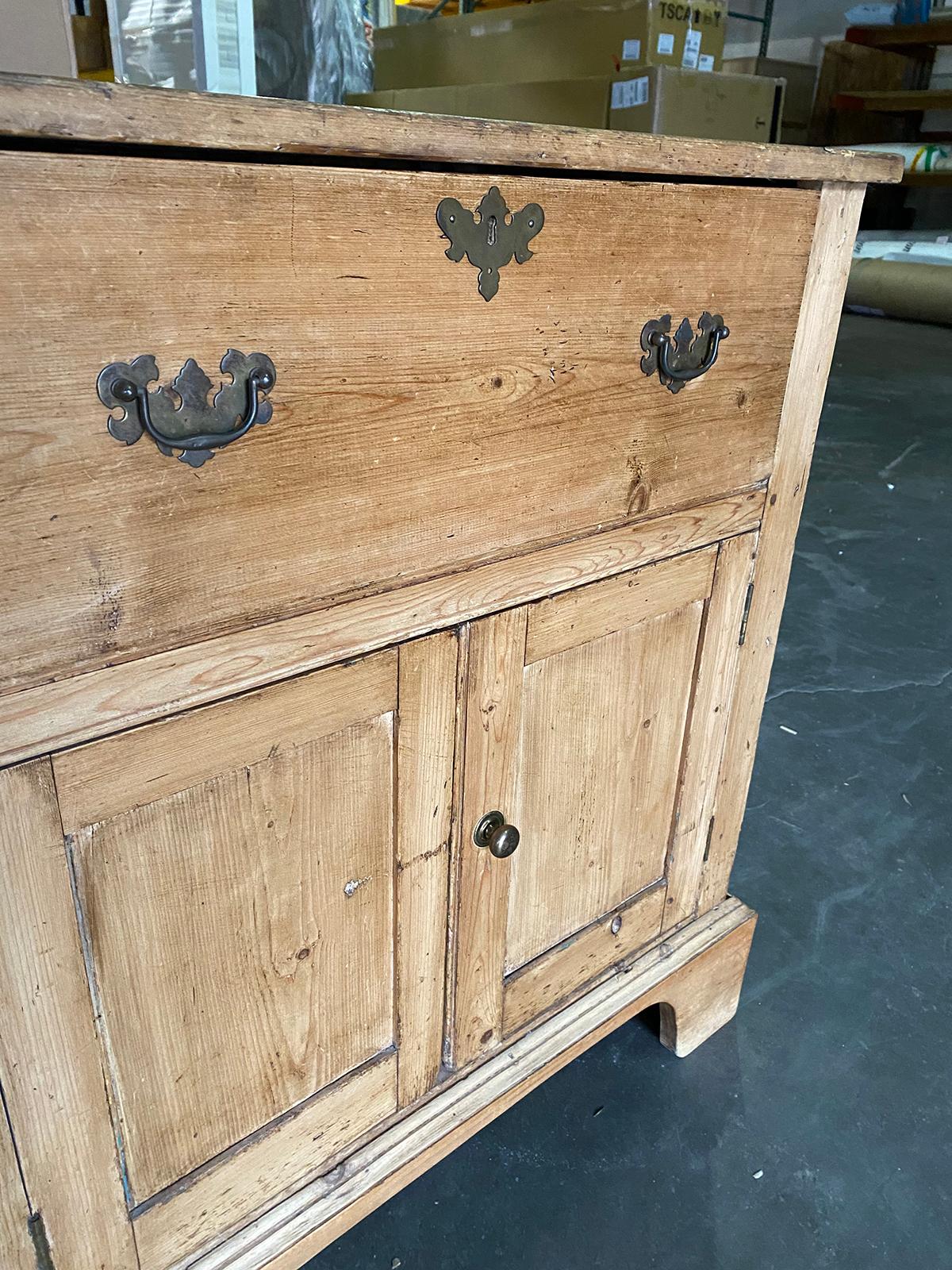19th Century Welsh Pine Dresser Base with 4 Doors, 2 Drawers 3