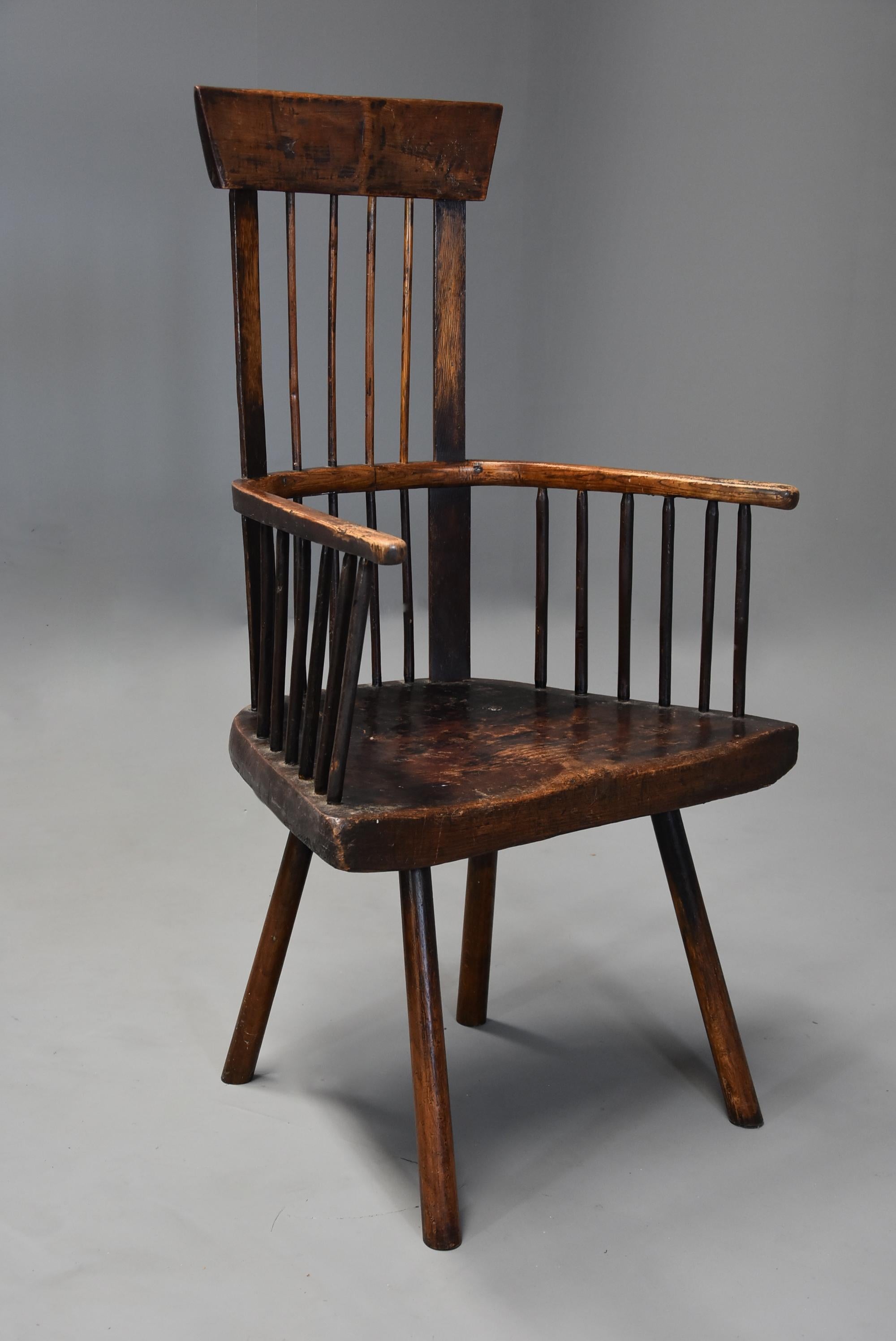 19th Century Welsh Primitive Ash and Elm Comb Back Armchair with Good Patina In Good Condition In Suffolk, GB