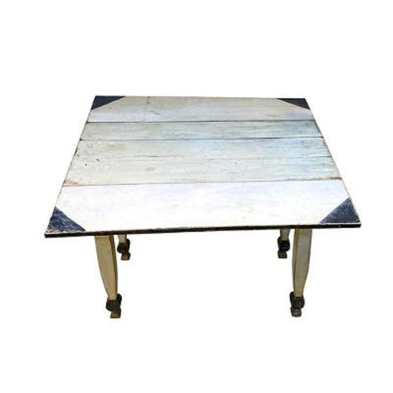 19th Century White and Black Painted Drop-Leaf Table In Good Condition In Nantucket, MA