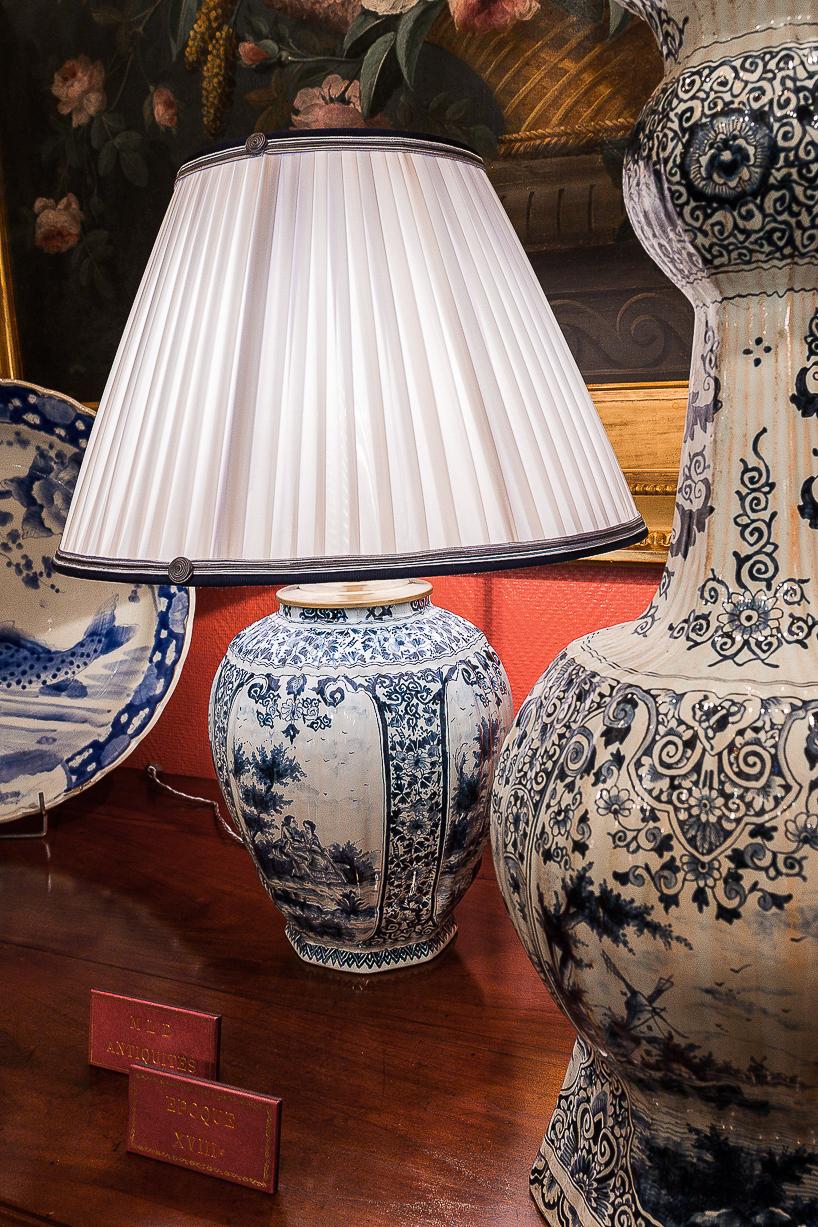 19th Century White and Blue Samson Faience Vase Converted in Table Lamp 11