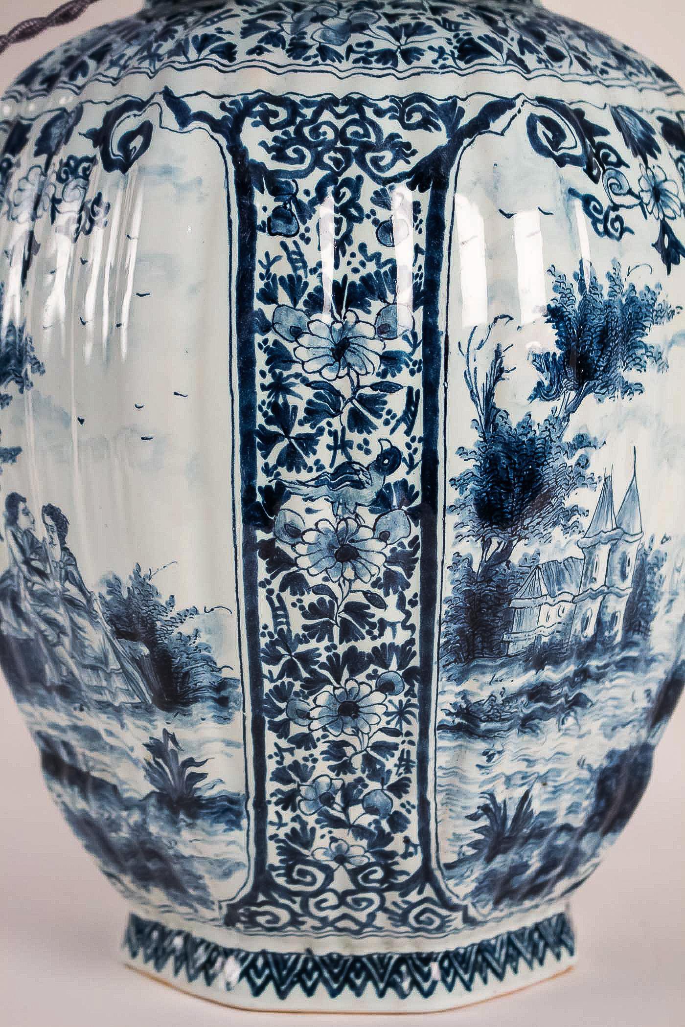 19th Century White and Blue Samson Faience Vase Converted in Table Lamp 4