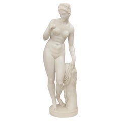 19th century white Carrara marble statue of Venus