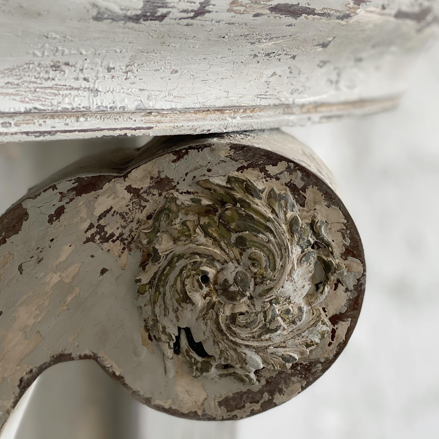 19th Century White-Grey French Antique Demi-Lune Painted Oakwood Console Table For Sale 3