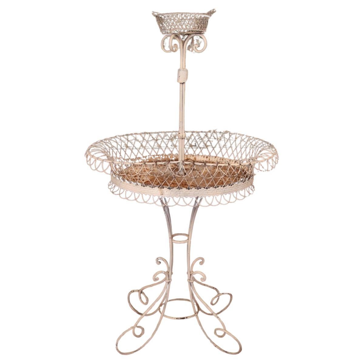 Jardinière en fer laqué blanc du 19e siècle