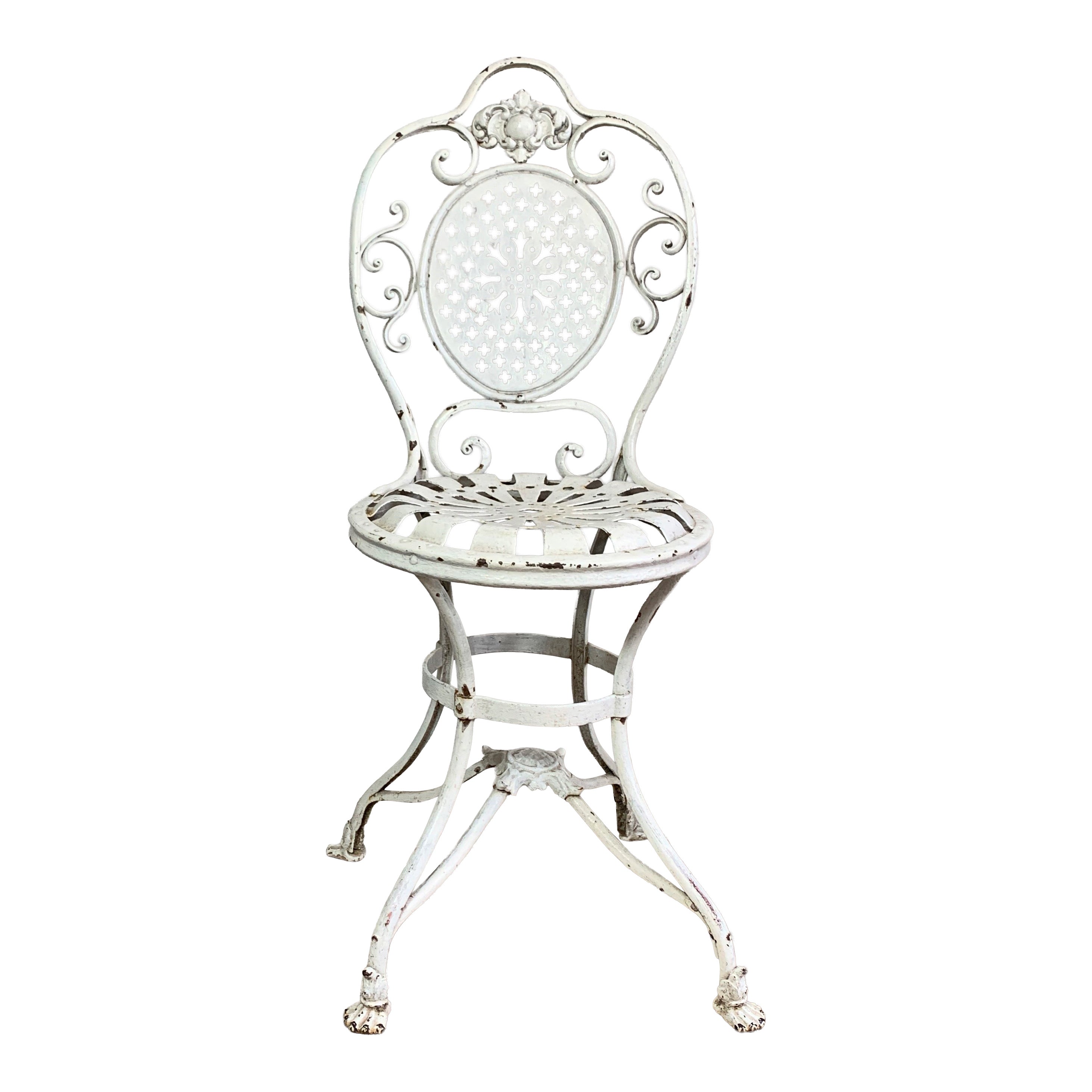 Weißer Löwenpfoten-Arras-Orangeriestuhl aus dem 19. im Angebot