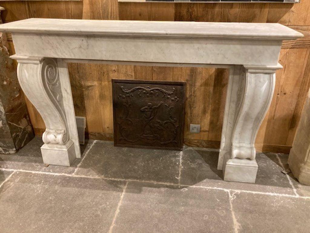 Carved 19th Century White Marble Fireplace Mantel For Sale
