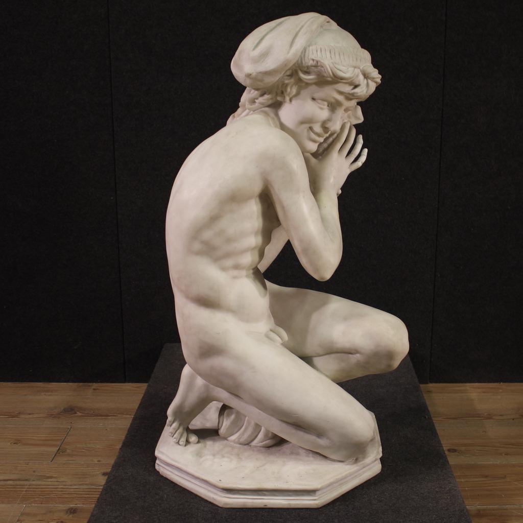 19th Century White Marble French Fisherman Sculpture, after Carpeaux in vendita 5
